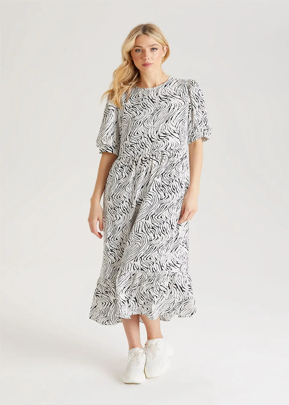 Urban Bliss White Linea Midi Smock Dress