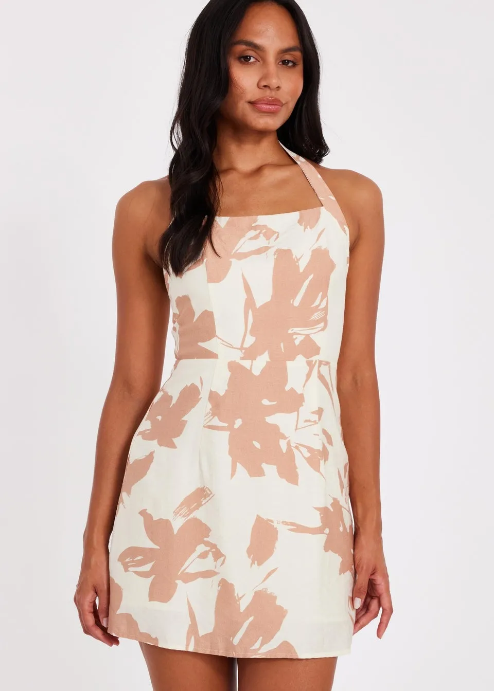 Quiz Cream Floral Halter Neck Dress