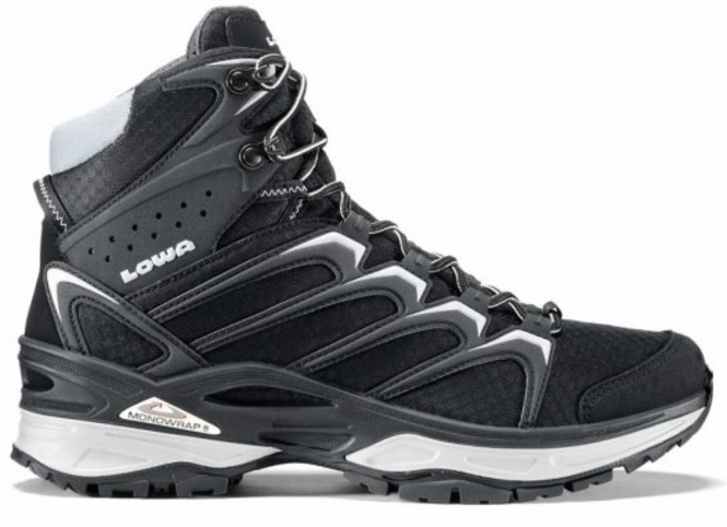 Walking Shoe Lowa Innox GTX Mid Black