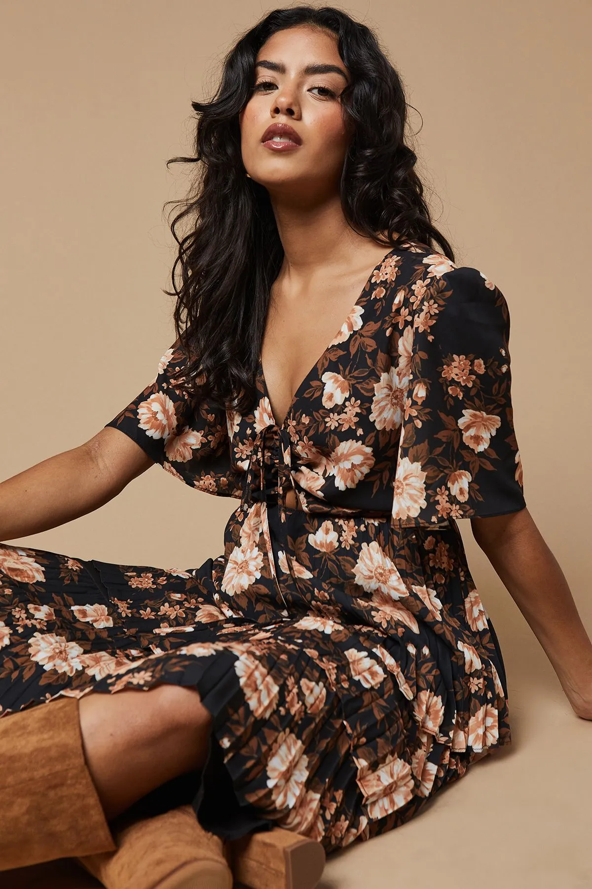 Tie Front Pleated Tiered Midi Dress