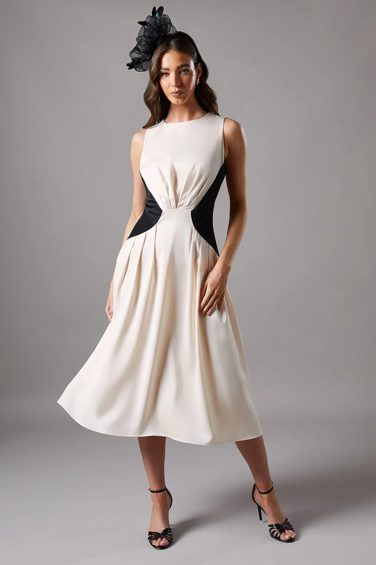 Contrast Panel Waist Sleeveless Mono Midi Dress