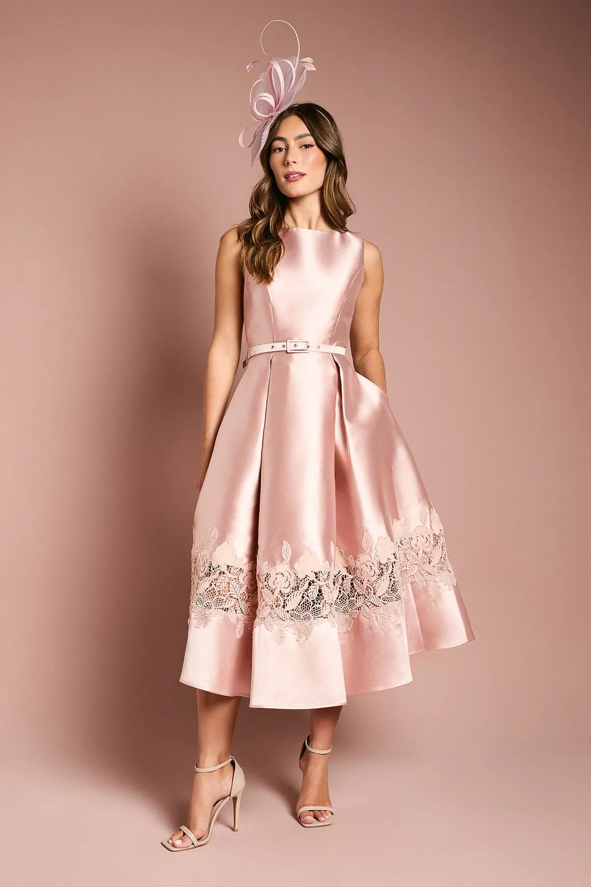 Sleeveless Twill Midi Dress With Lace Trim And Belt