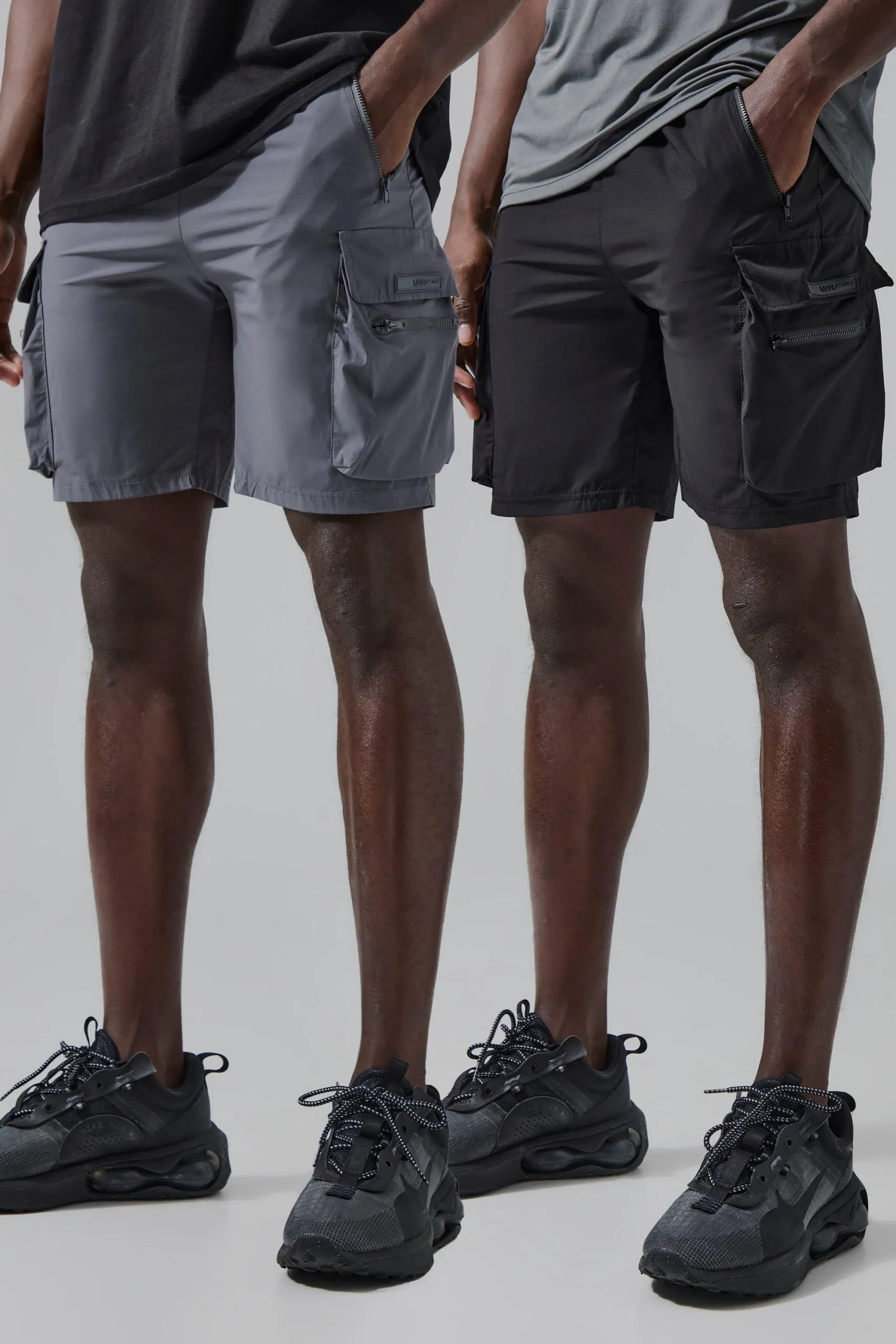 Man Active Lightweight 2 Pack 5inch Cargo Shorts