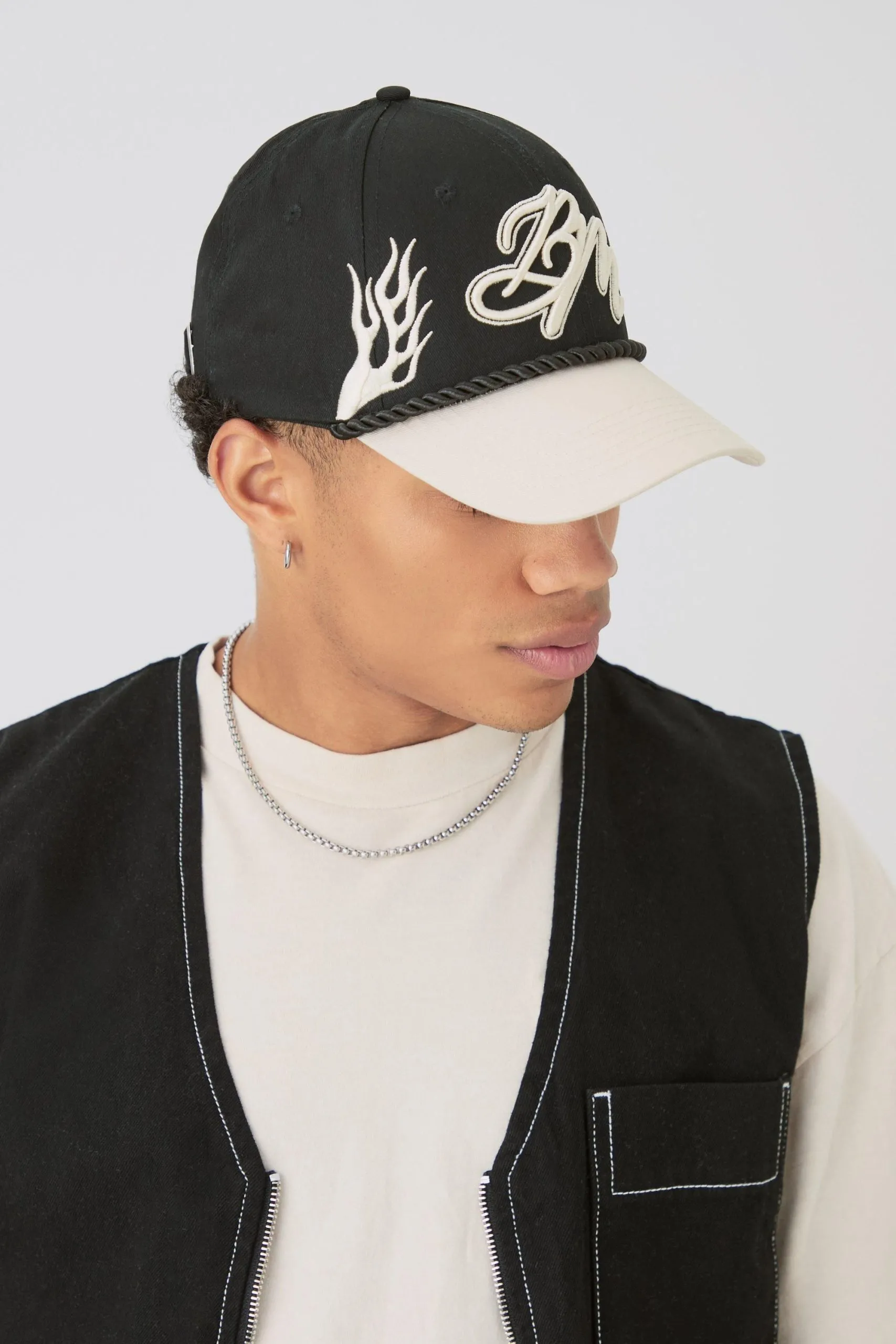 BM Flames Cap In Black