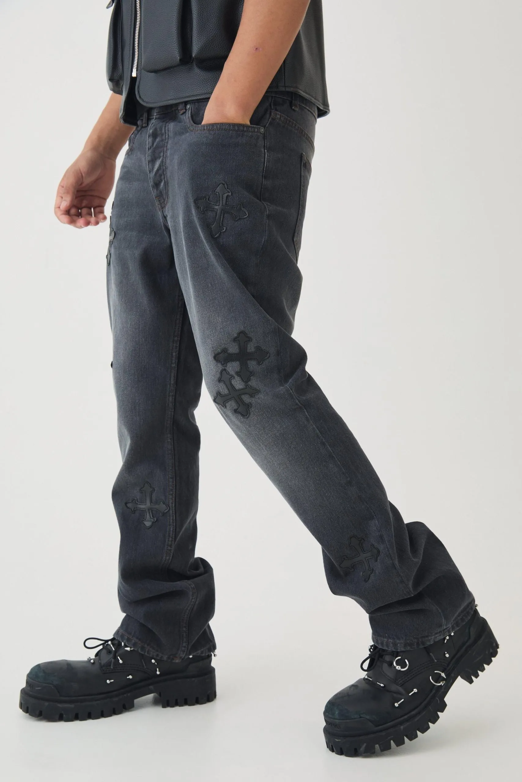 Slim Rigid Flare Cross Embroidered Jeans