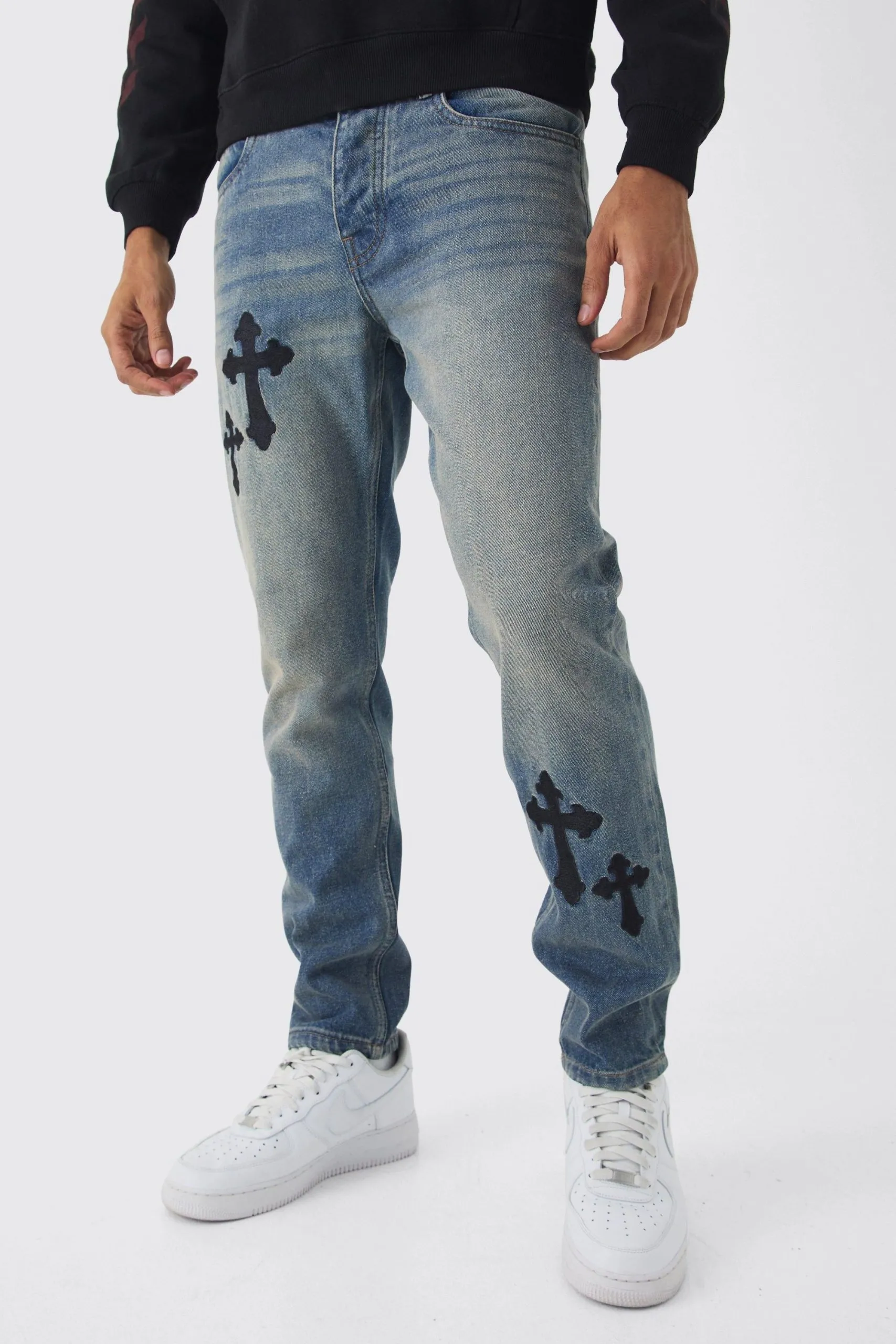 Slim Rigid Cross Embroidered Jeans