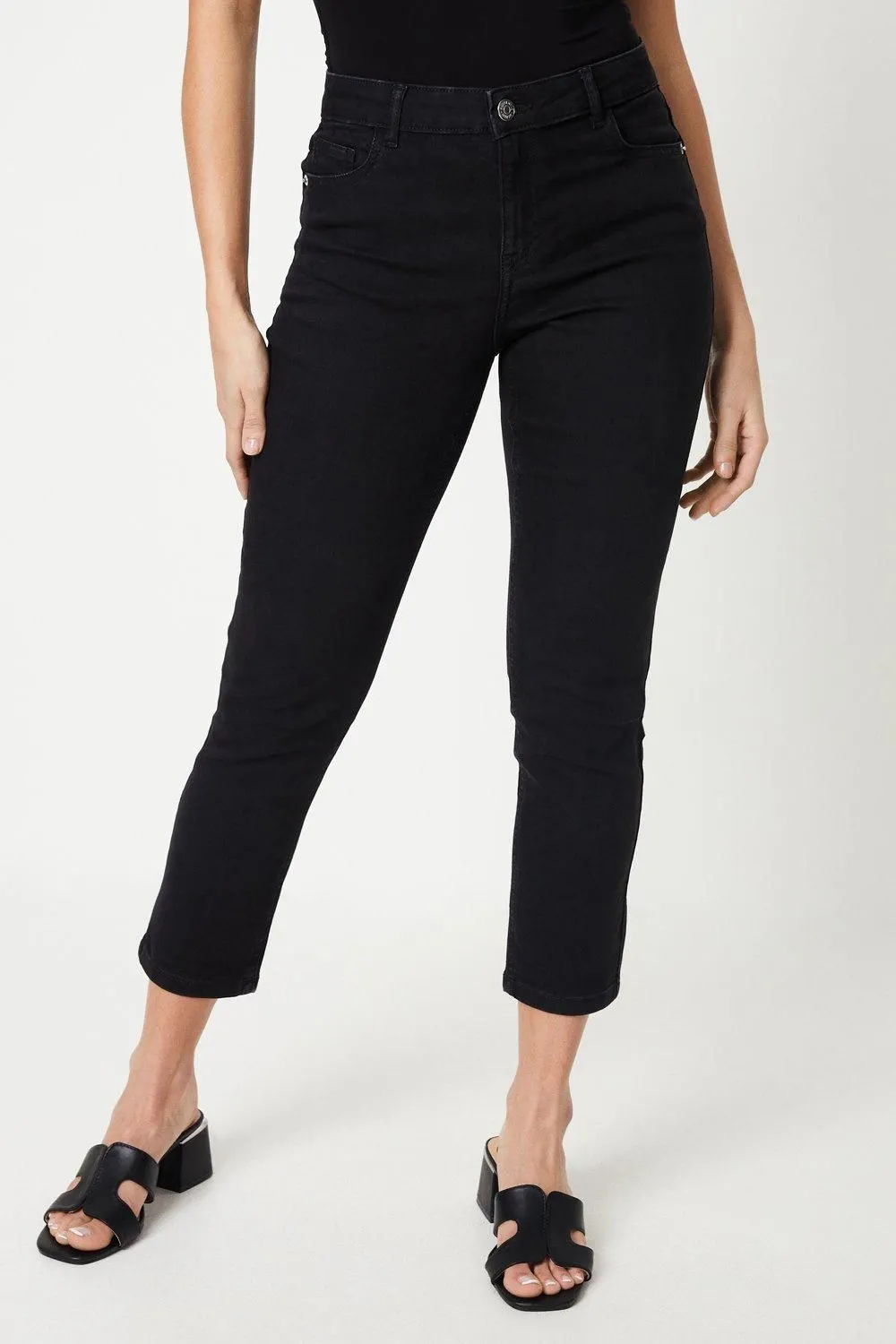 Petite Comfort Stretch Slim Jeans
