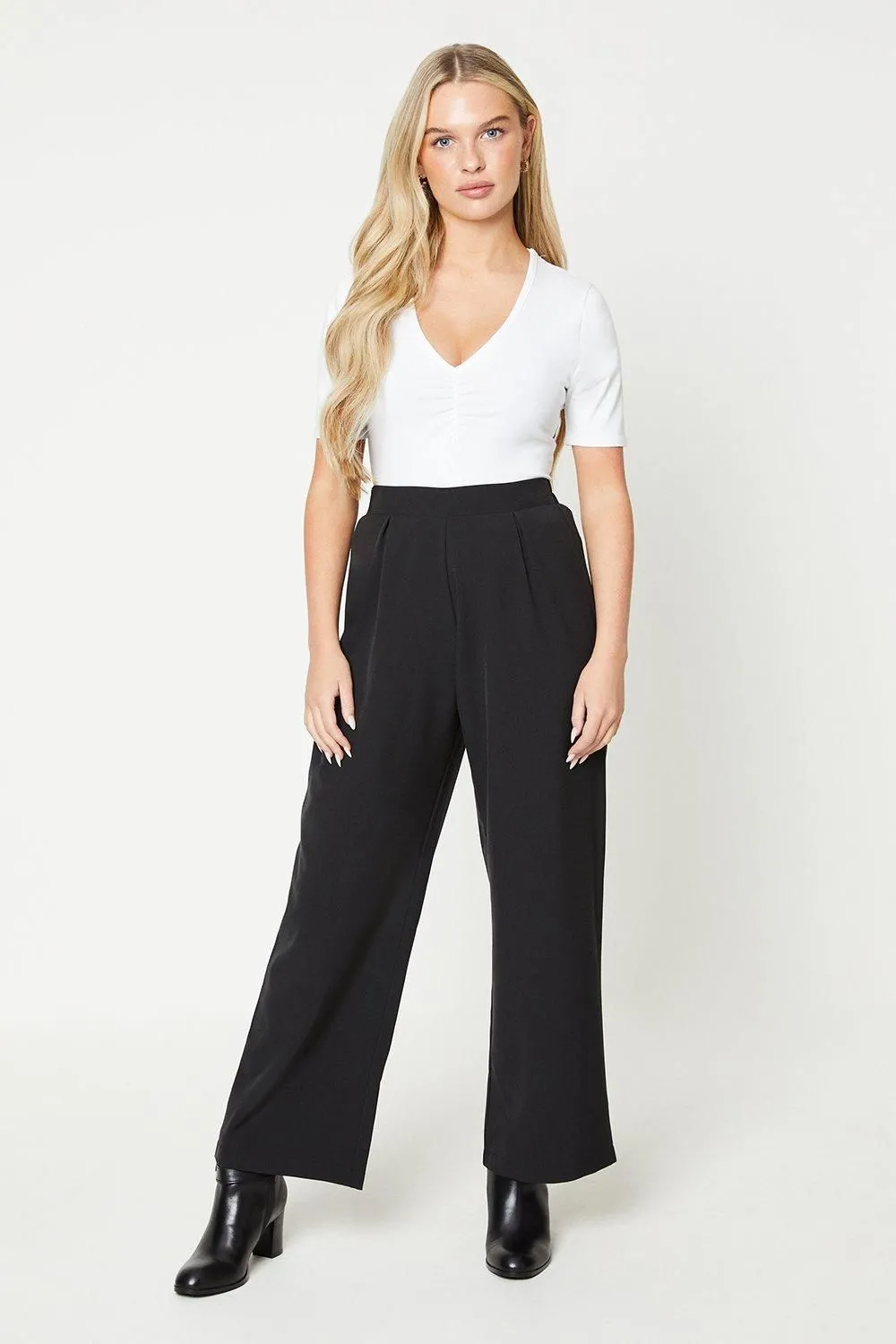 Petite Pull On Wide Leg Trouser
