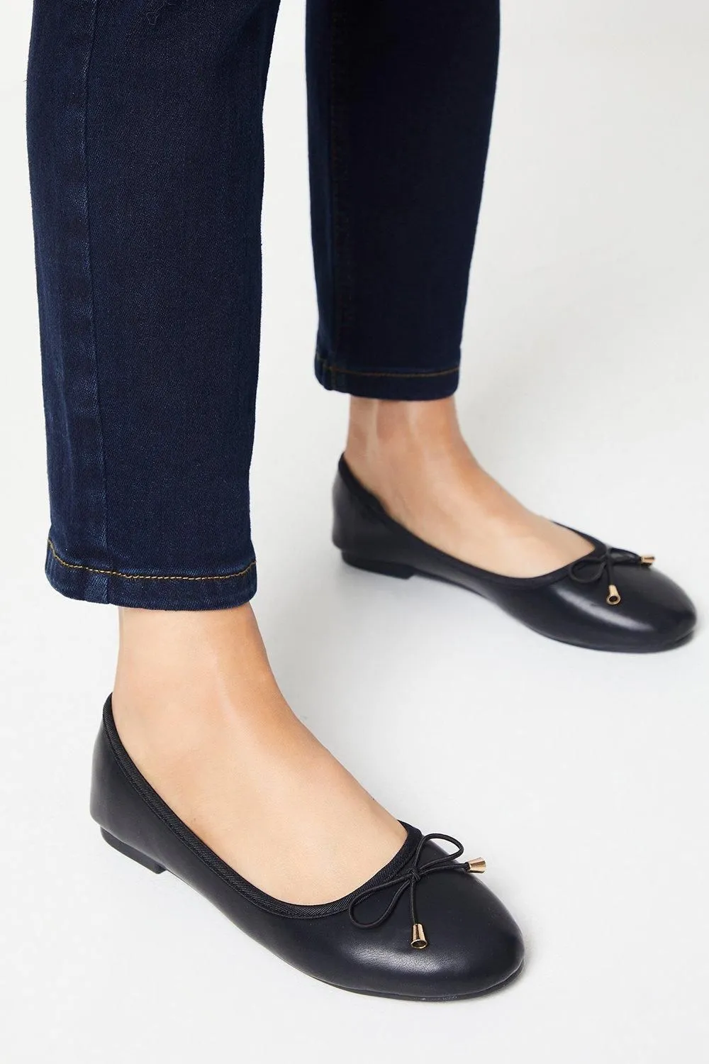 Good For The Sole: Wide Fit Tonya Comfort Bow Detailed Ballerinas