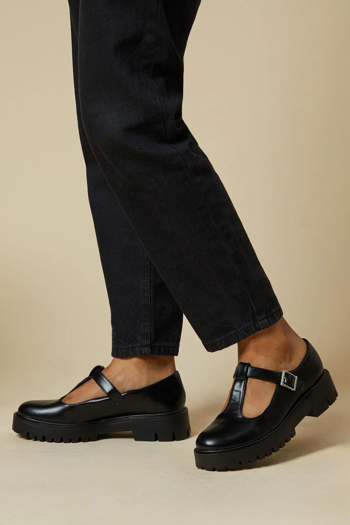 Faith: Naevias Chunky T-bar Mary-Jane Shoes