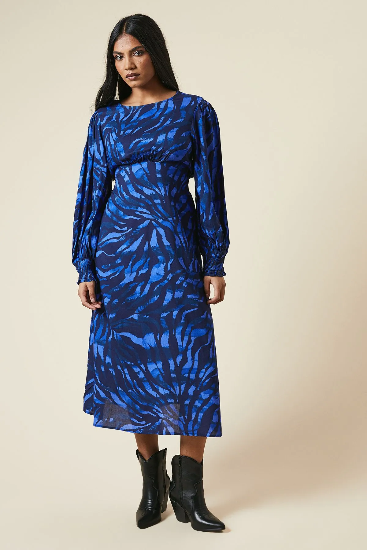Petite Blue Zebra Shirred Cuff Midi Dress