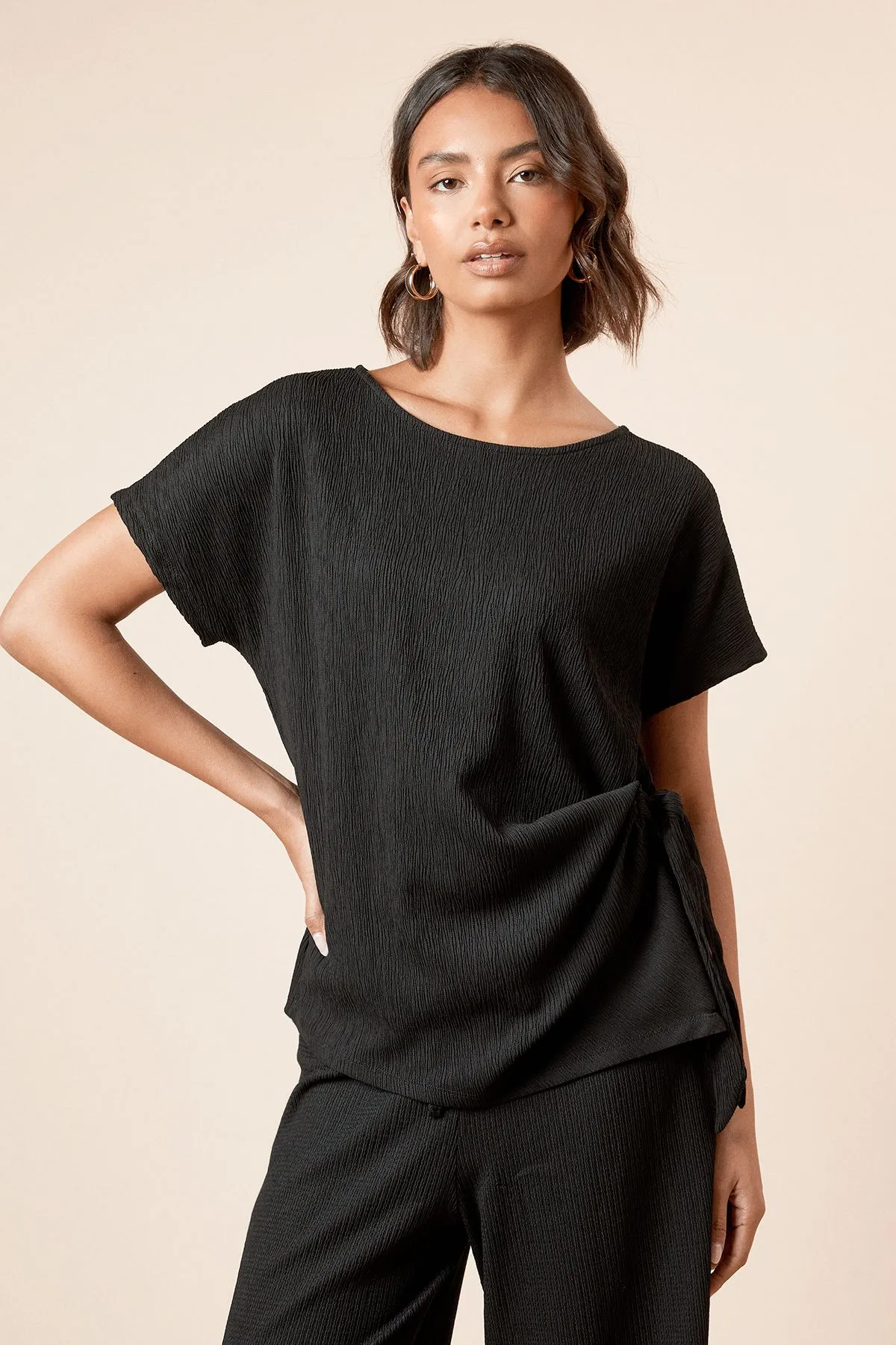 Knot Tie Side Jersey T Shirt