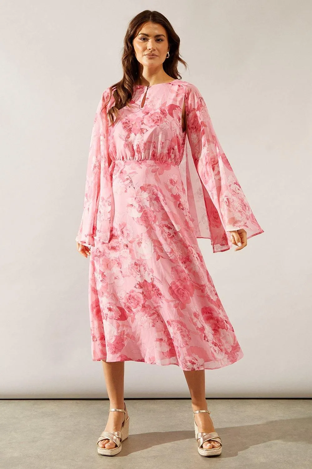 Printed Cape Sleeve Midaxi Chiffon Dress