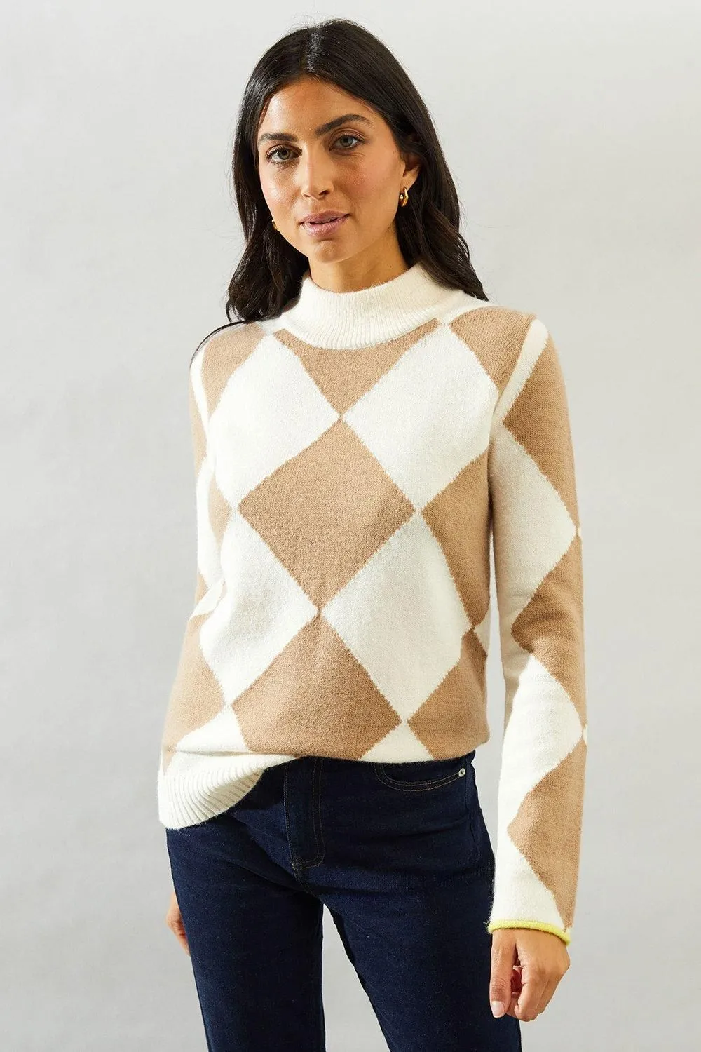 Tipped Diamond Design Jumper