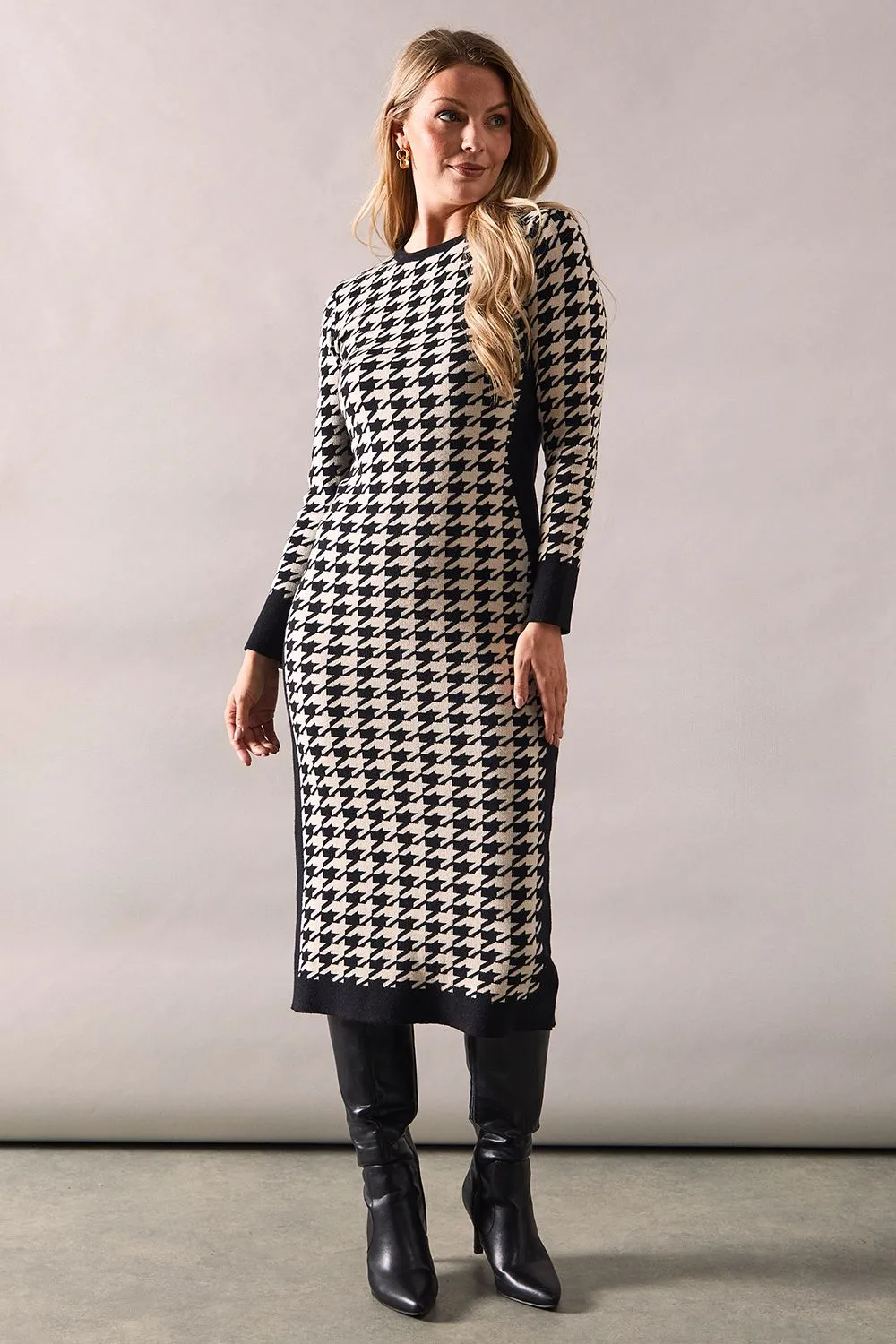 Houndstooth Knitted Midi Dress