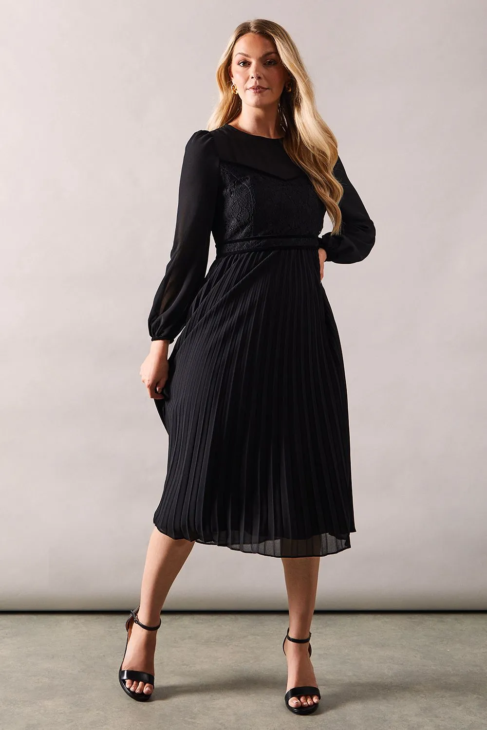 Petite Occasion Premium Lace Bodice Pleated Midi Dress