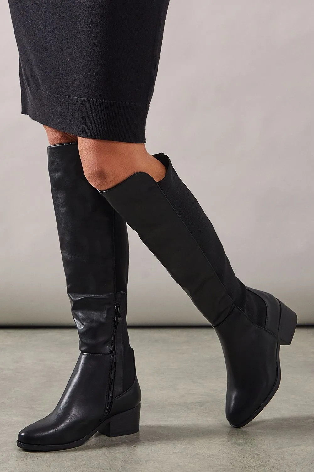 Wide Fit Hannah Stretch Back Almond Toe Low Heel Knee Boots