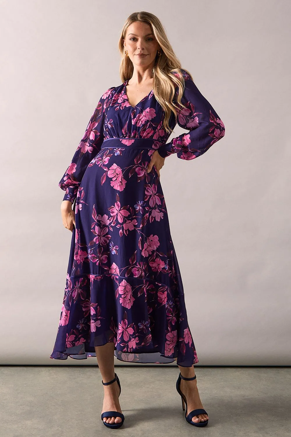 Printed Chiffon Piped Blouson Sleeve Midi Dress