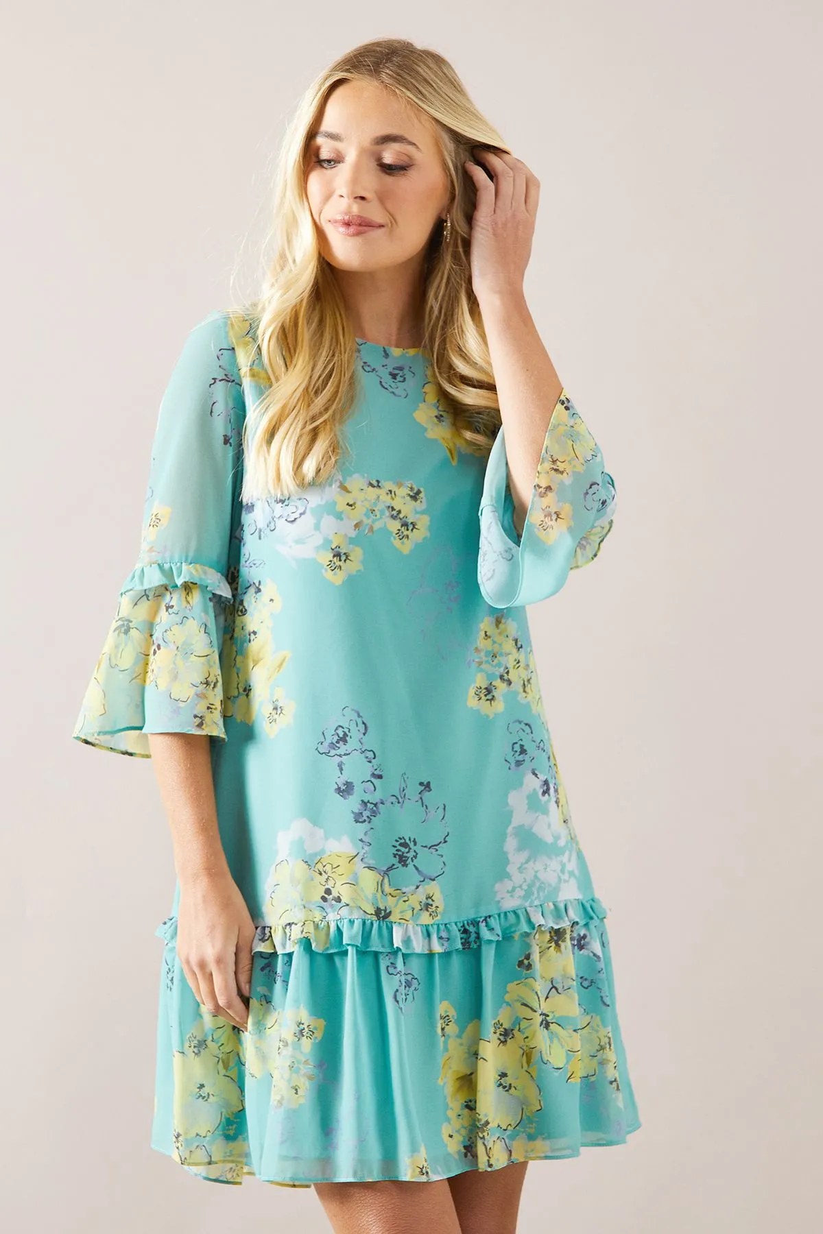 Petite Floral Ruffle Sleeve Chiffon Shift Dress