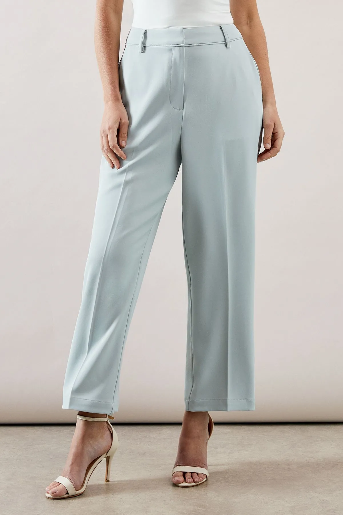 Petite Tapered Trouser