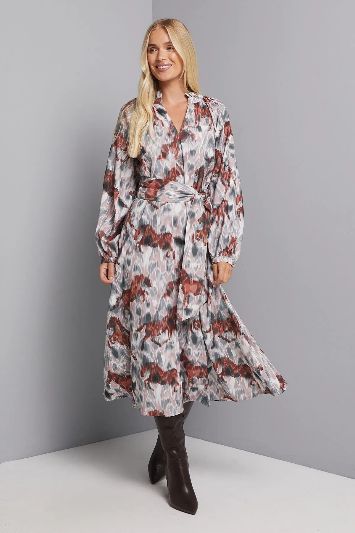 Abstract Ruffle Collar Belted Midi Dress