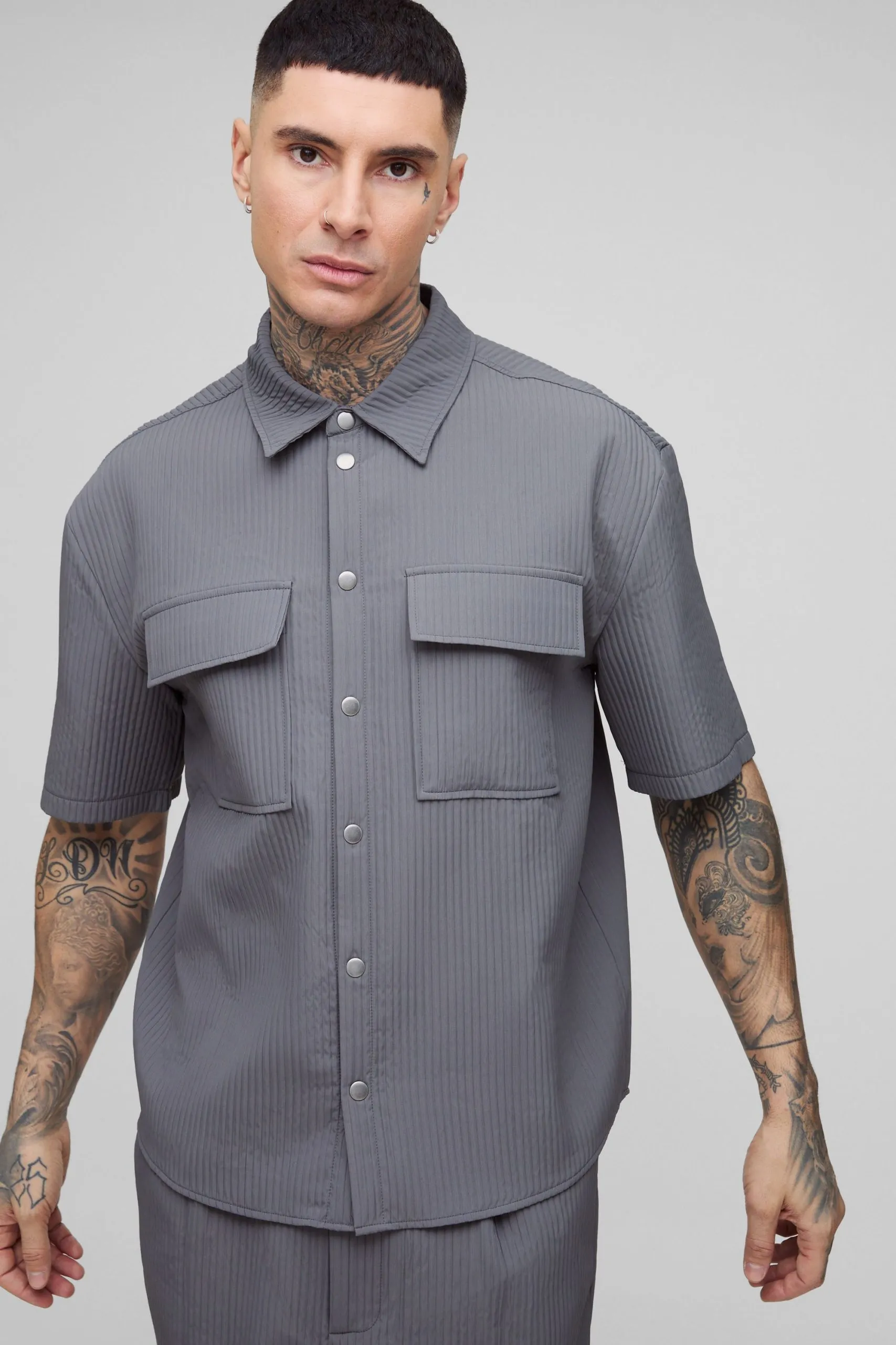 Tall Technical Pleated Oversized Short Sleeve Shirt