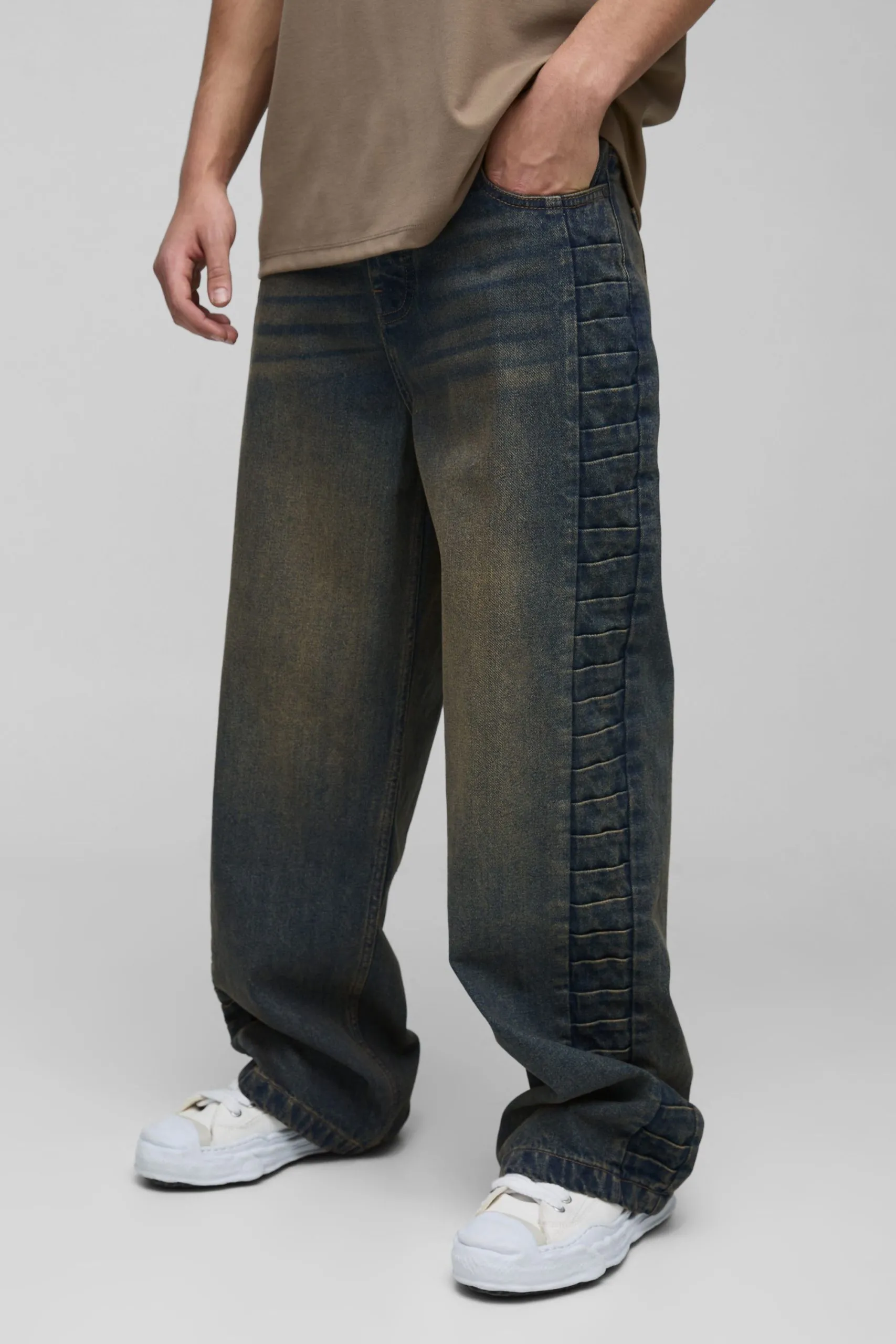 Wide Leg Rigid Pleated Panel Denim Jeans