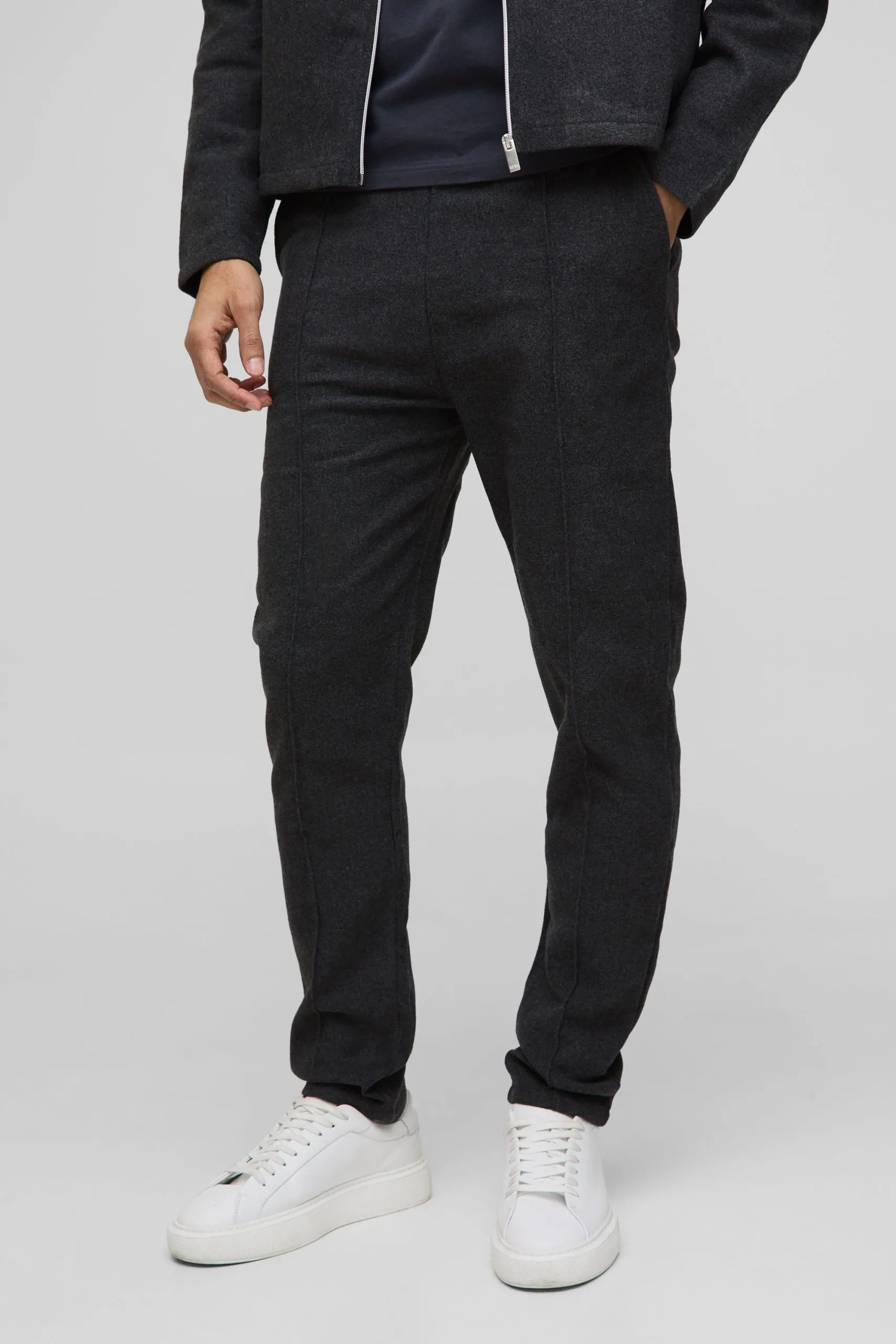 Brushed Slim Fit Pintuck Jogger