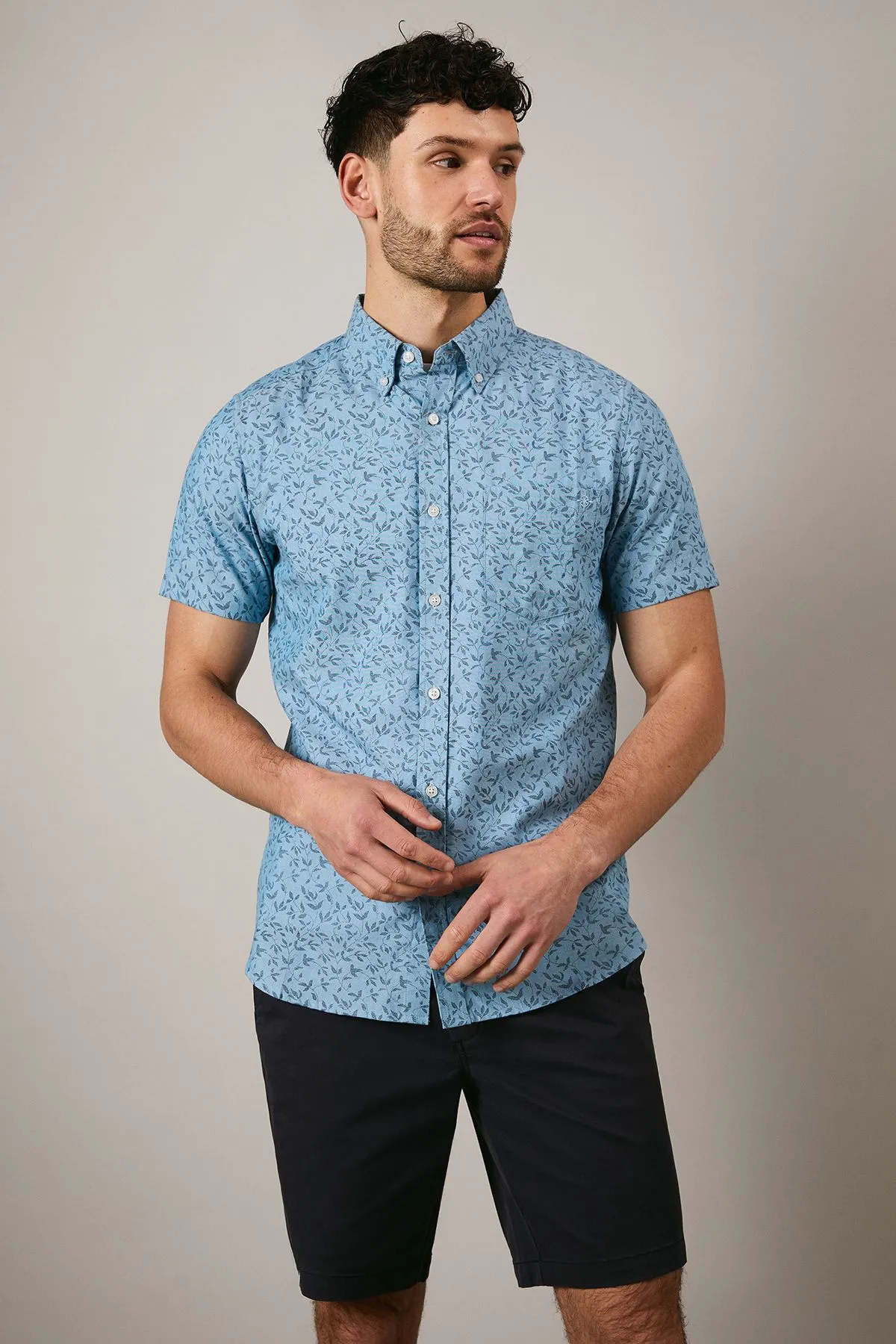Light Blue Ditsy Floral Print Short Sleeve Shirt