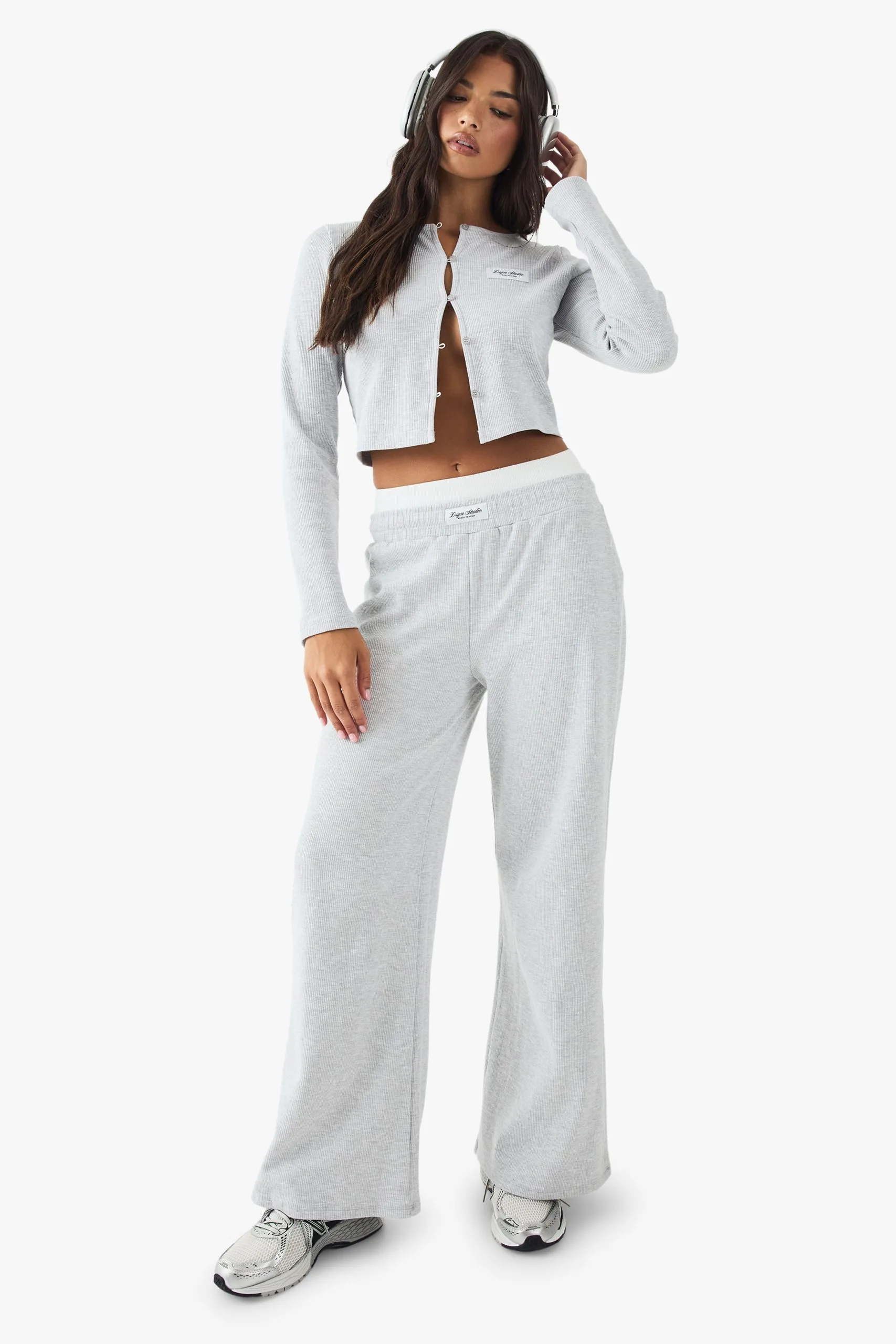 DSGN Studio Woven Label Wide Leg Trouser