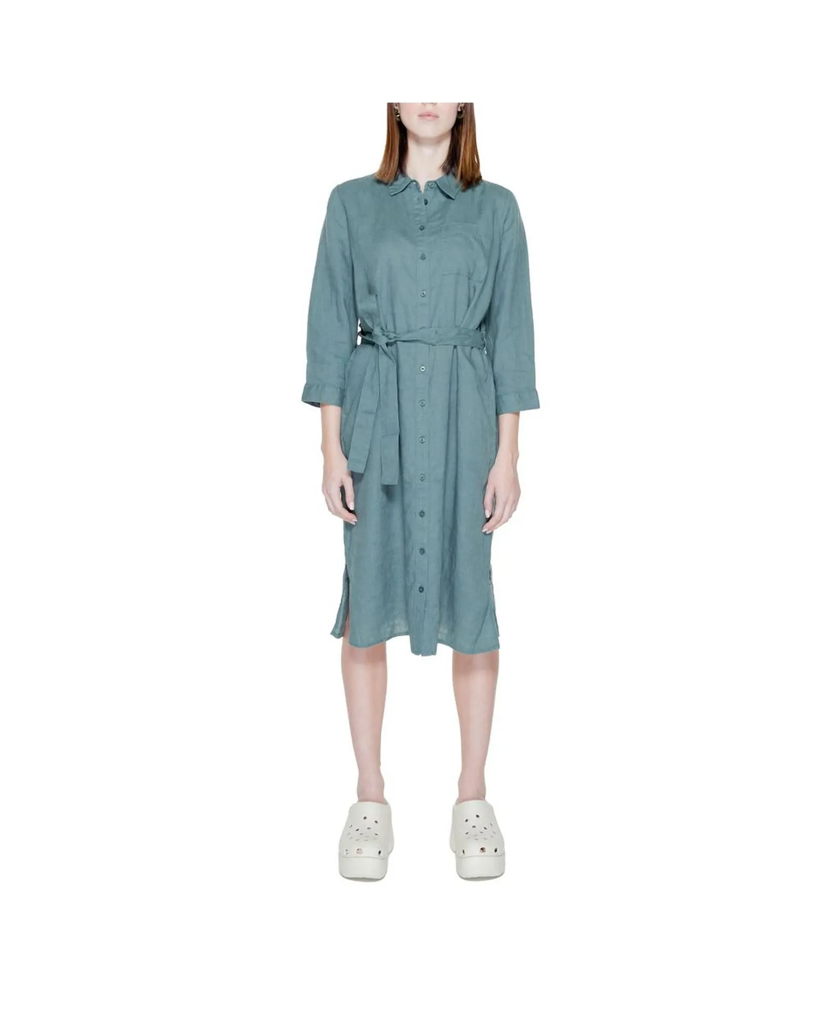 Linen Button-Up Dress with 3/4 Sleeves