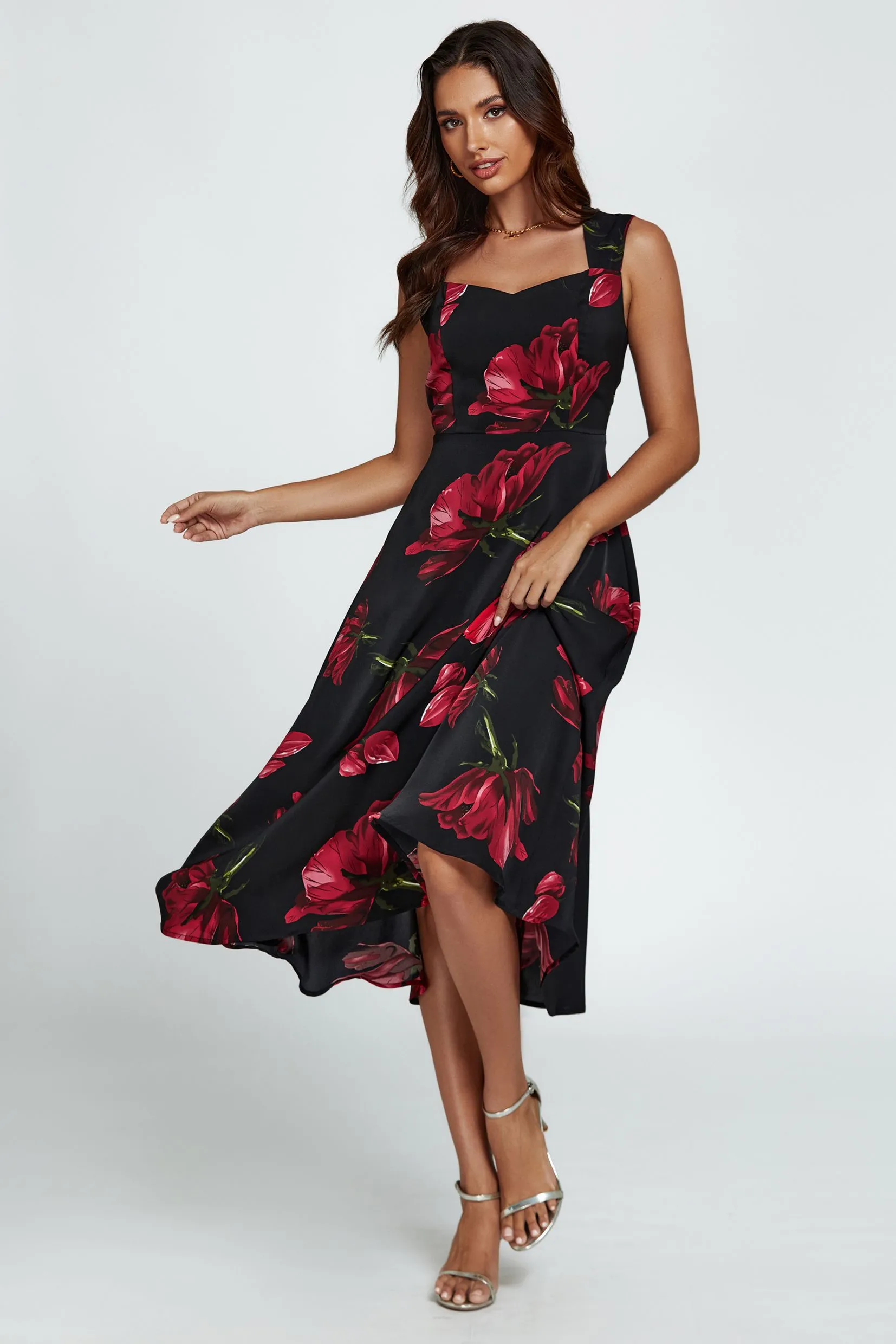 Floral Print Heart Neck Midi Dress In Black