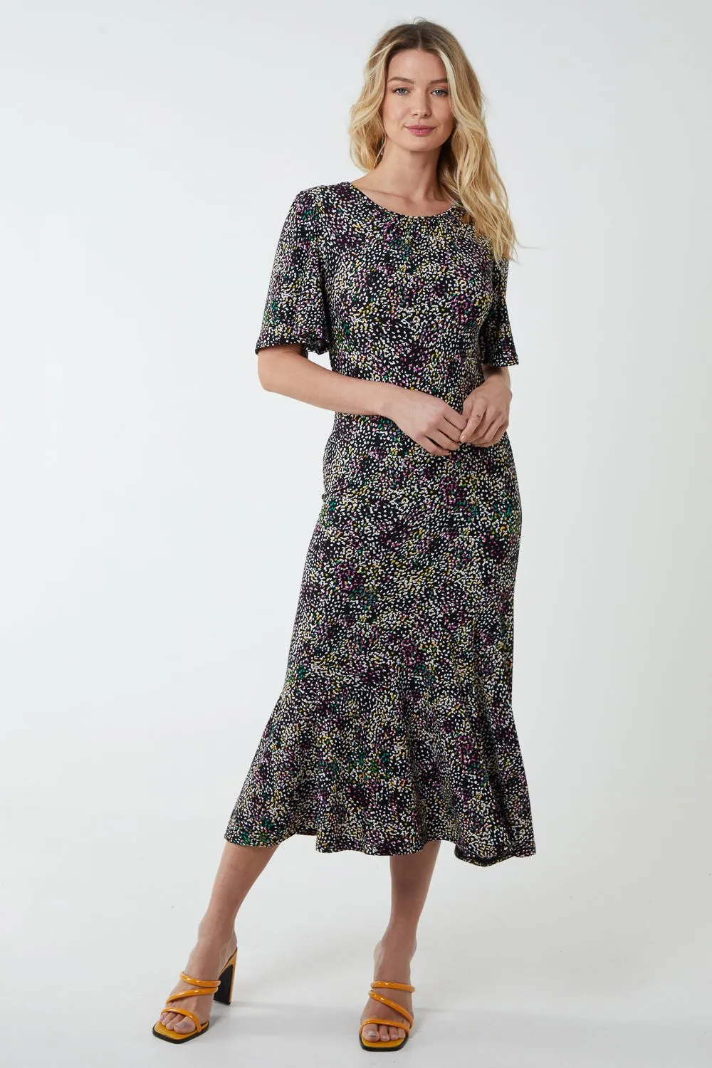 Angel Sleeve Tiered Midi Dress