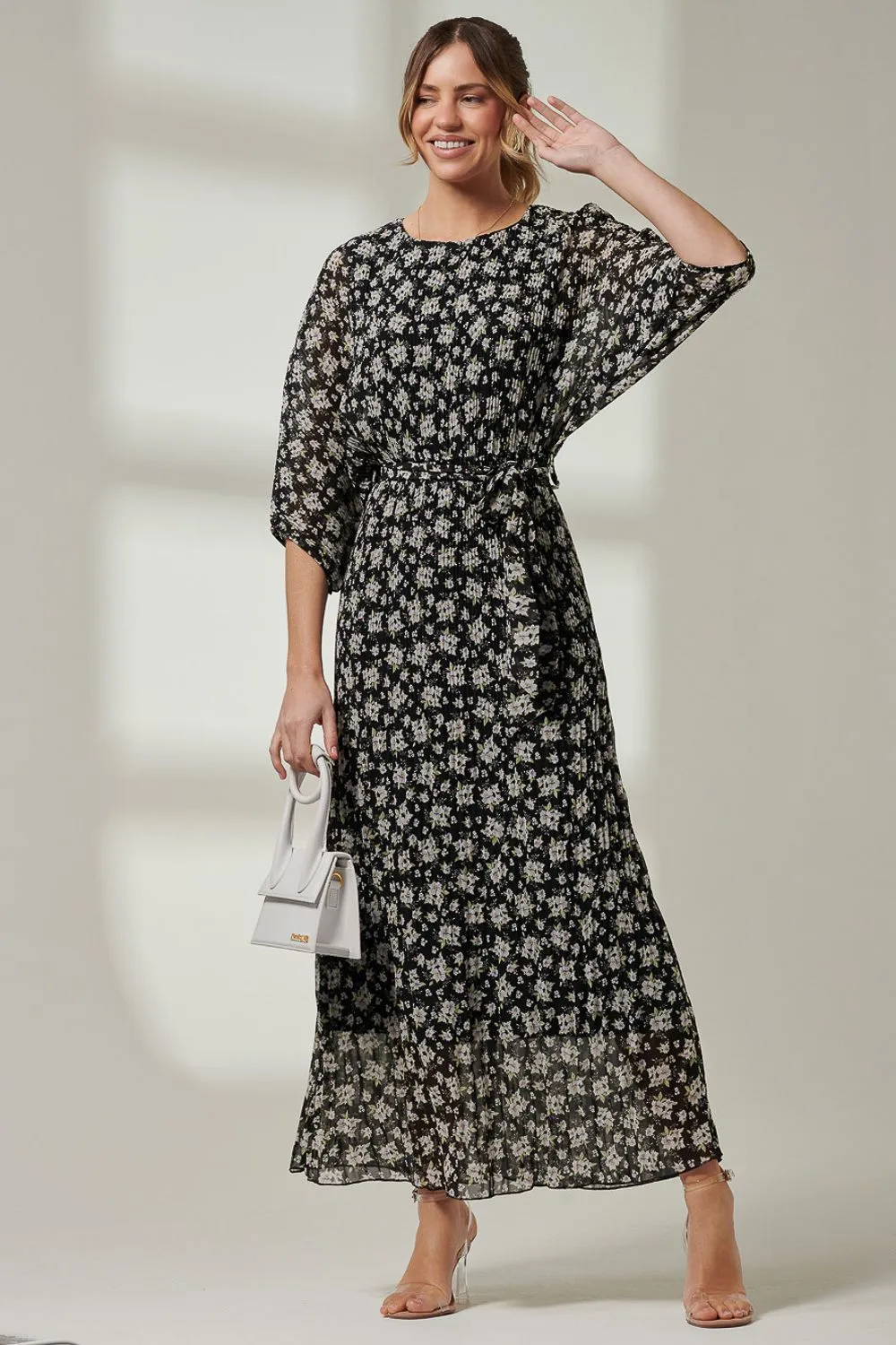 Chiffon Pleated Batwing Sleeve Maxi Dres