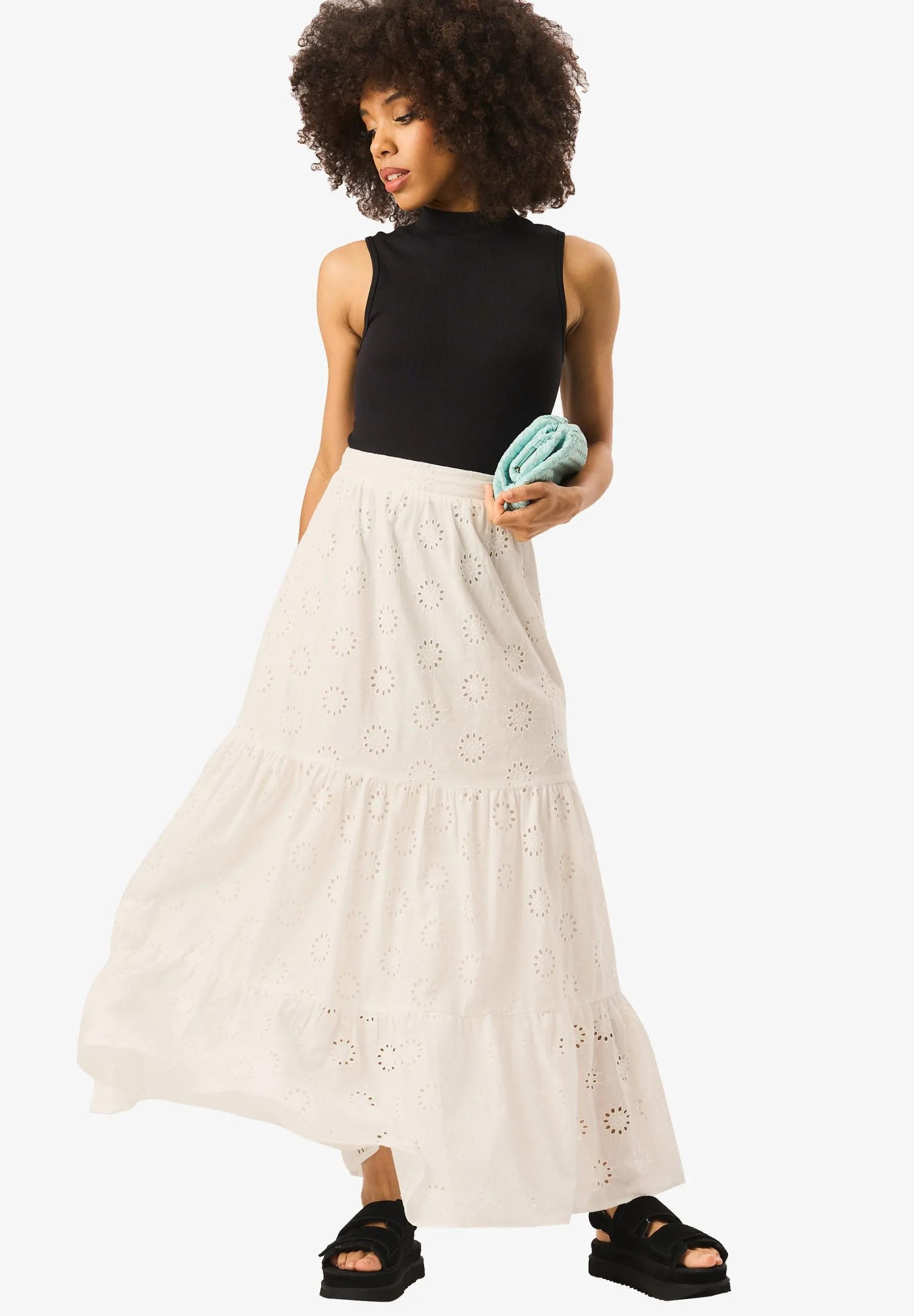 White Tiered Lace Embroidered Long Skirt