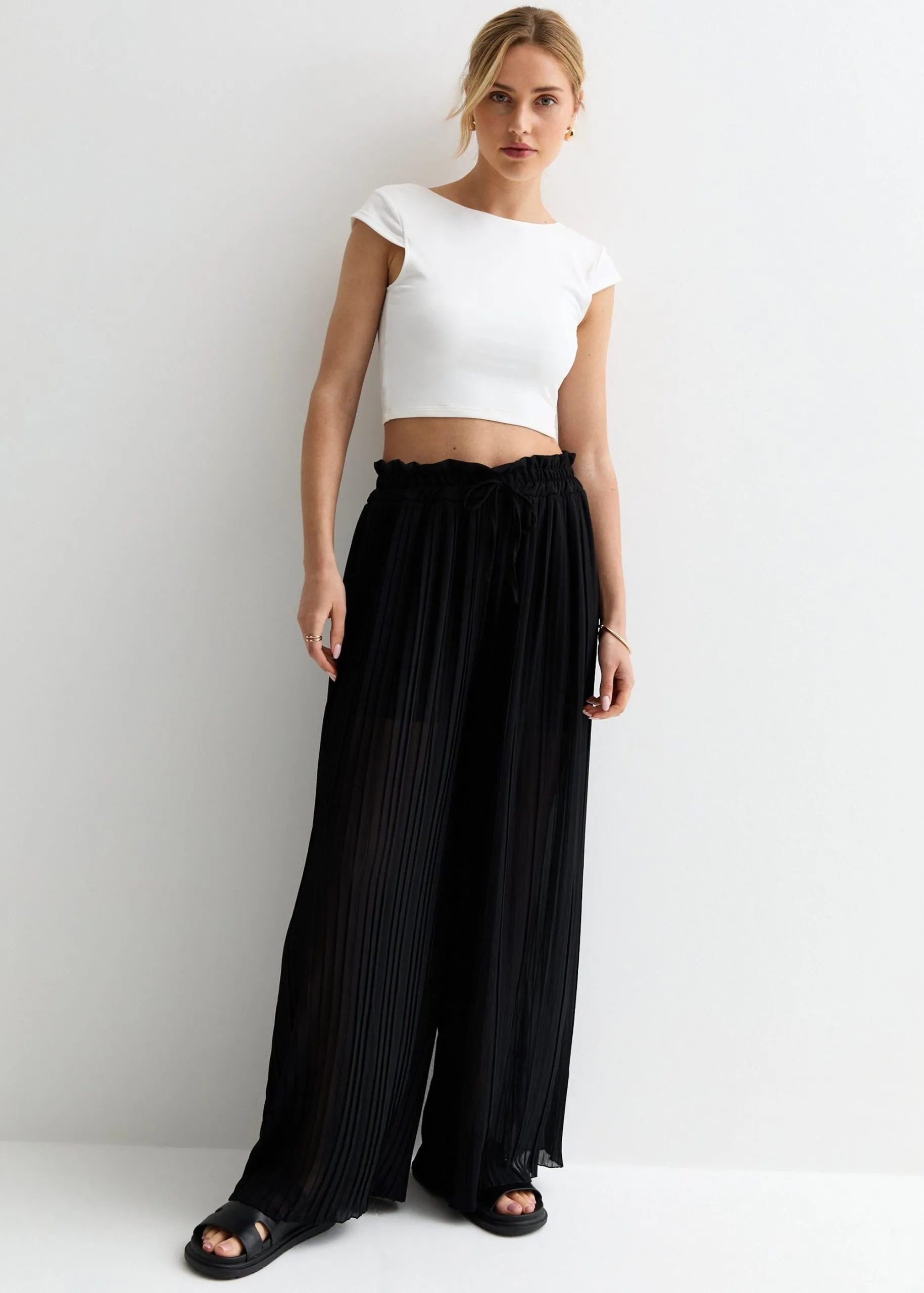 Black Elasticated Waist Plisse Wide Led Trouser