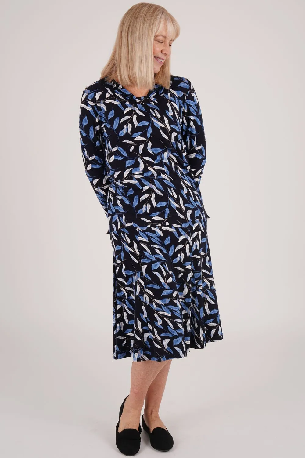 Lily Print 6 Panel Skirt-Short