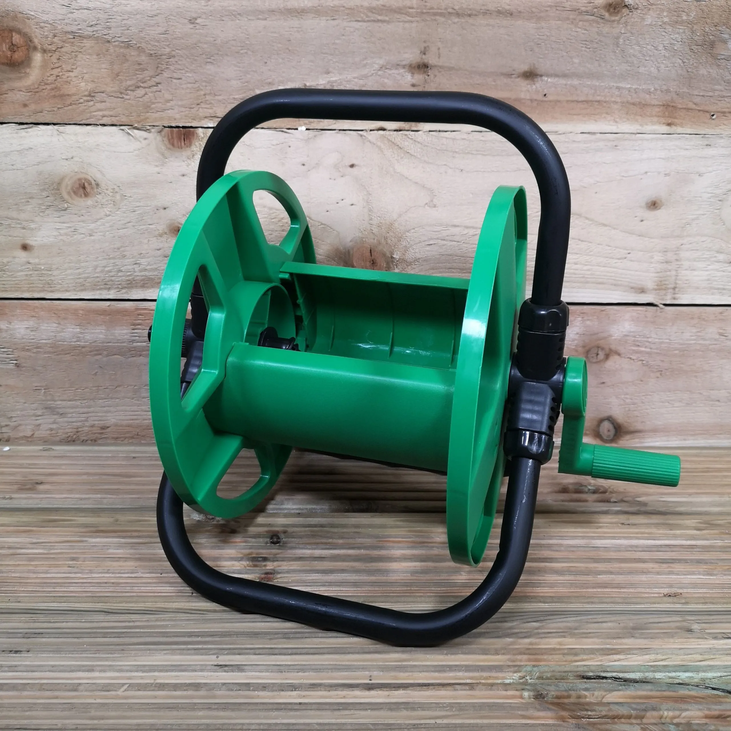 Portable Garden Hose Pipe Holder / Reel - Holds up to 30m Hose