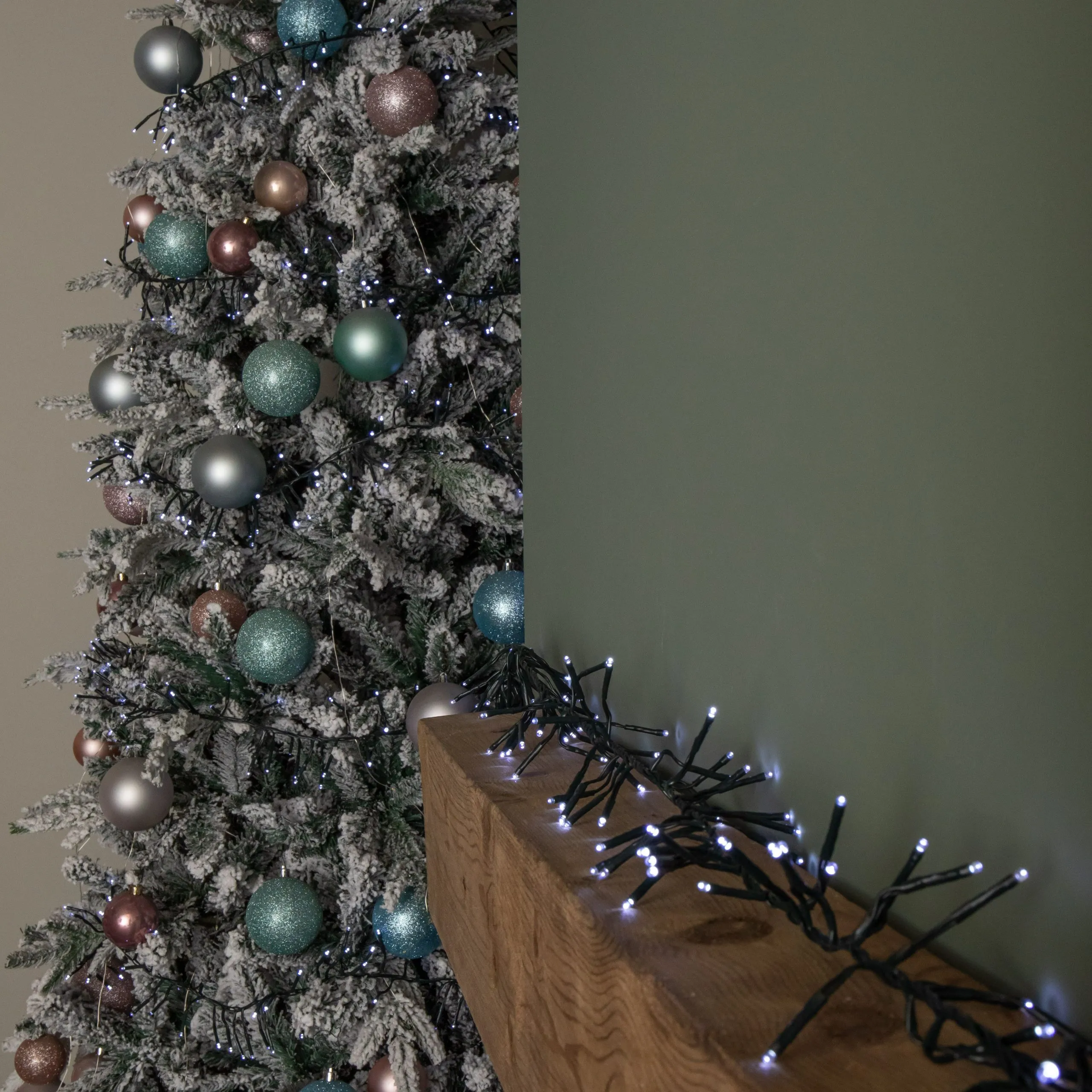 1440 LED Cluster Multi-Action String Lights with Timer in White