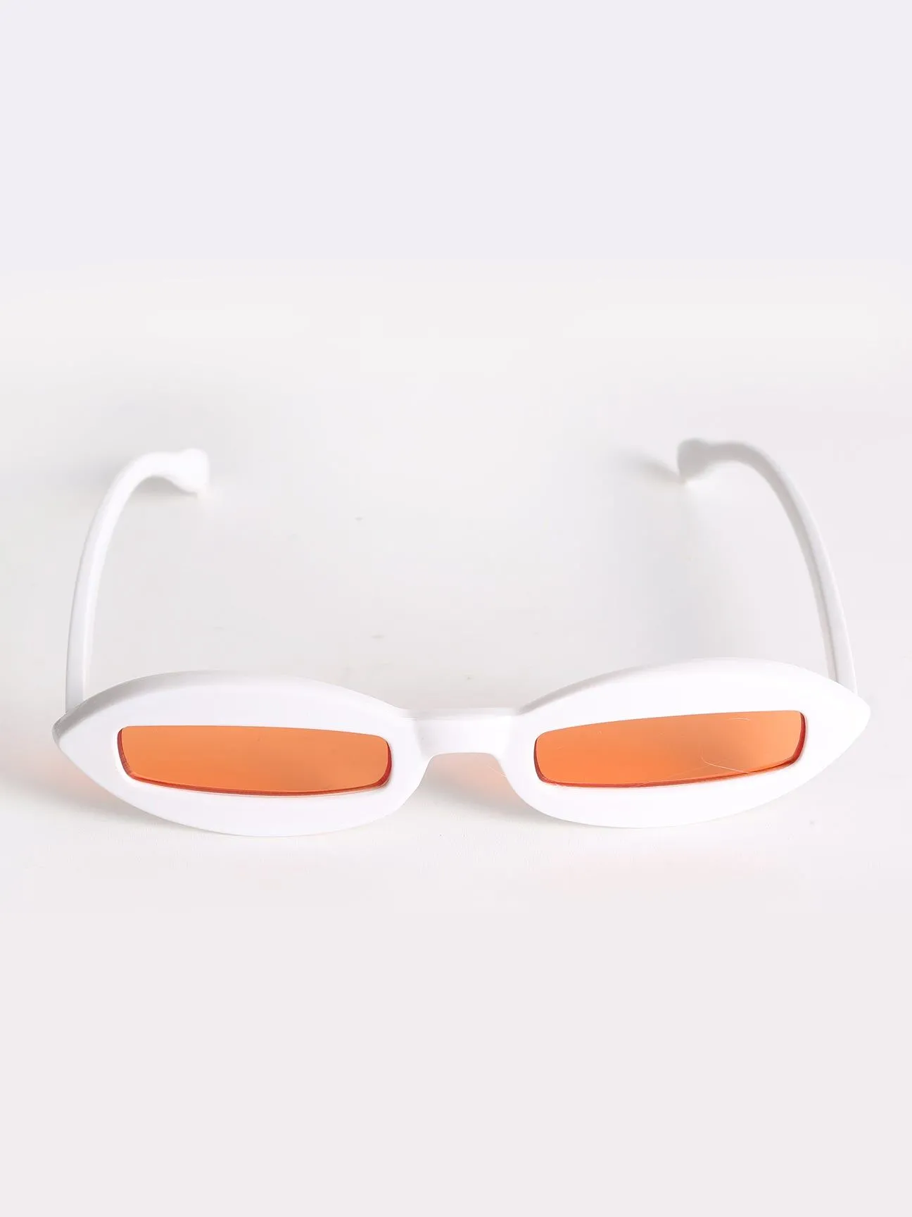 Slim Oval Retro Sunglasses In White