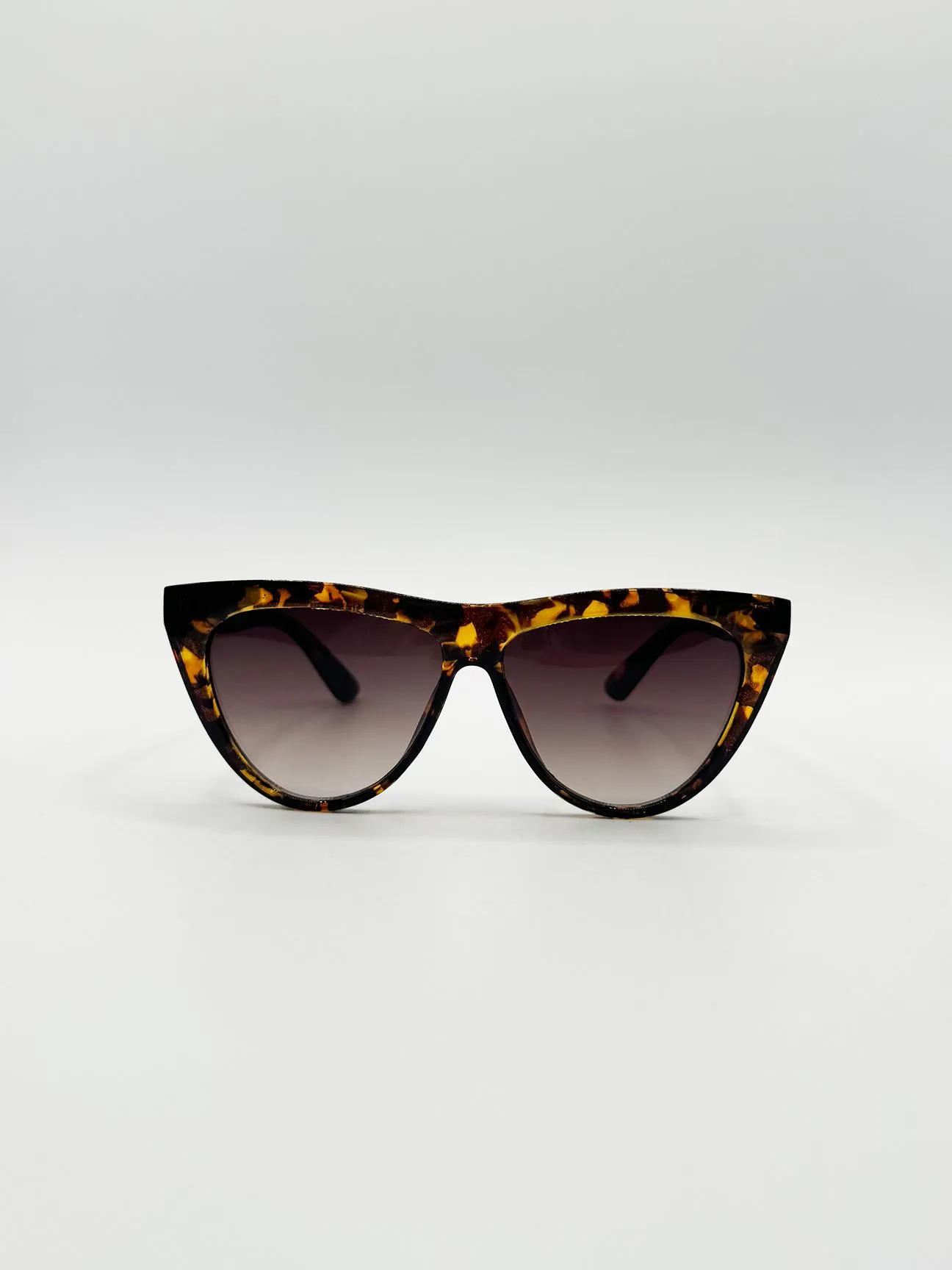 Flat Top Round Sunglasses in Tortoise