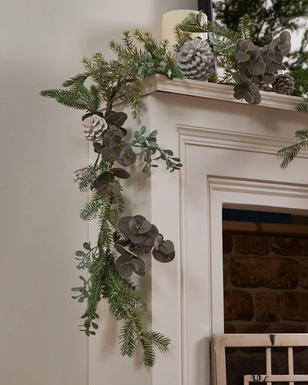 Alpine Lodge Xmas Table Decoration Christmas Garland 1.5m