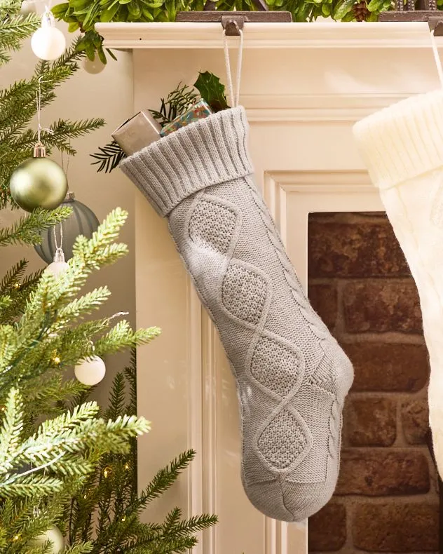 Set of 4 Traditional Grey Chunky Knit Xmas Gift Decoration Christmas Stocking