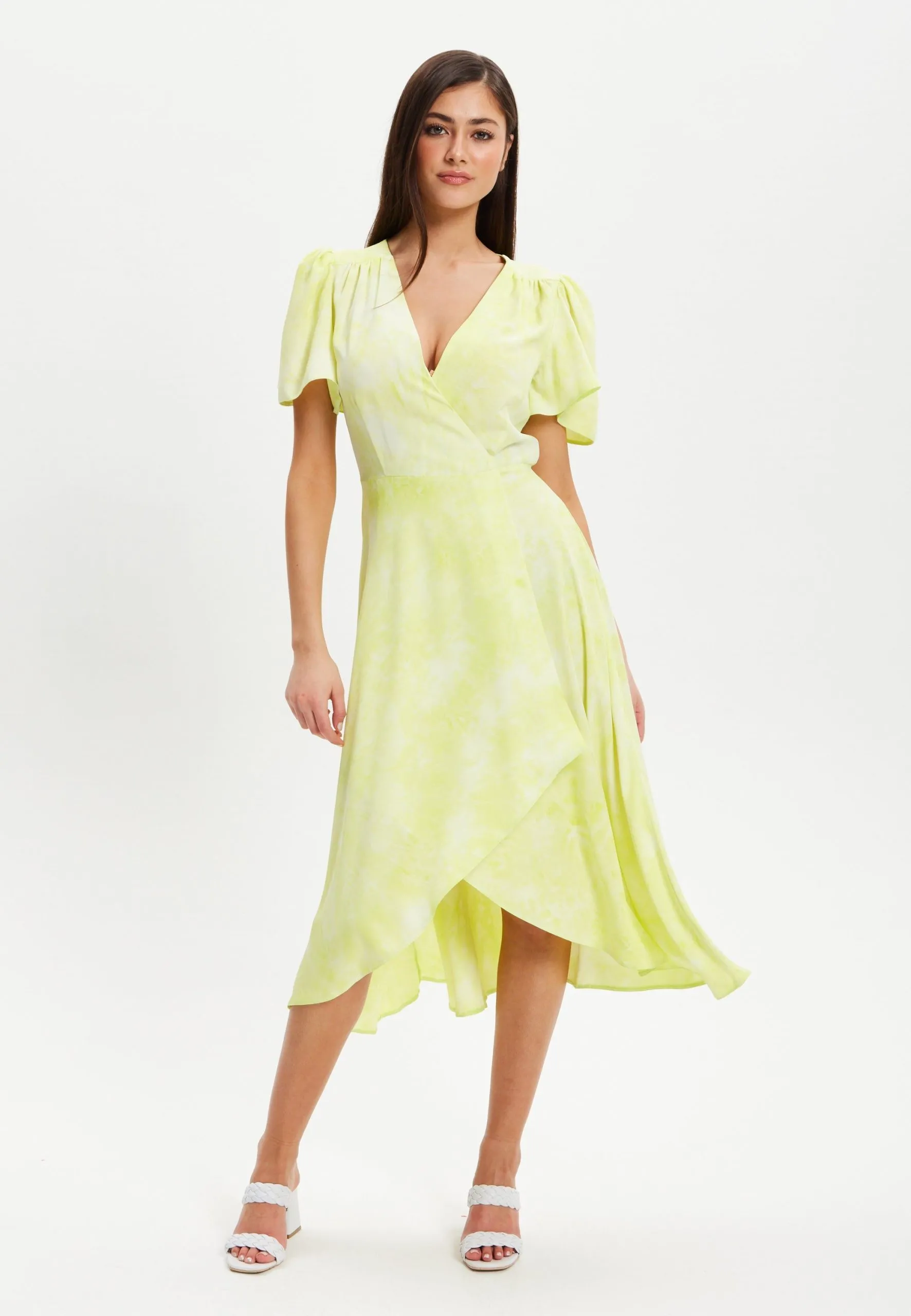 Angel Sleeve Wrap Dress In Pistachio