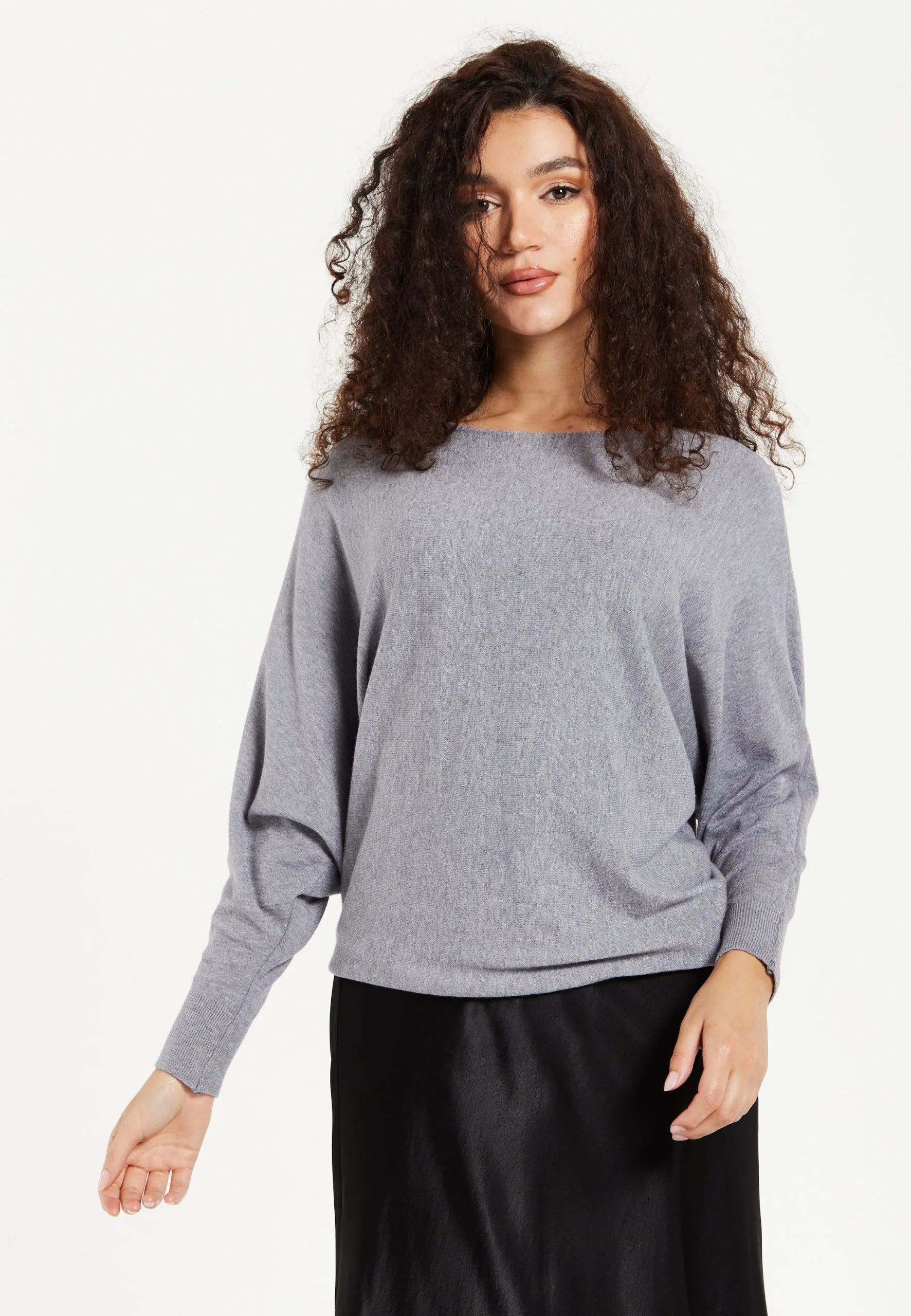 Back Pearl-Button Detail Jumper in Light Grey
