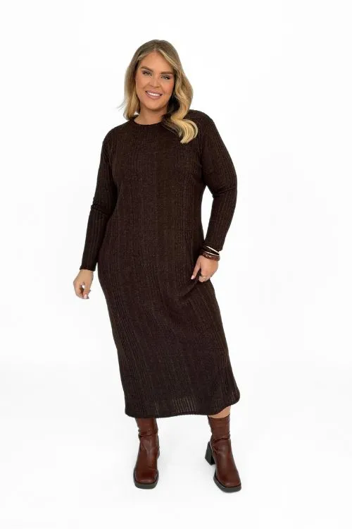 Curve Knitted Column Style Jumper Dress In Chocolate