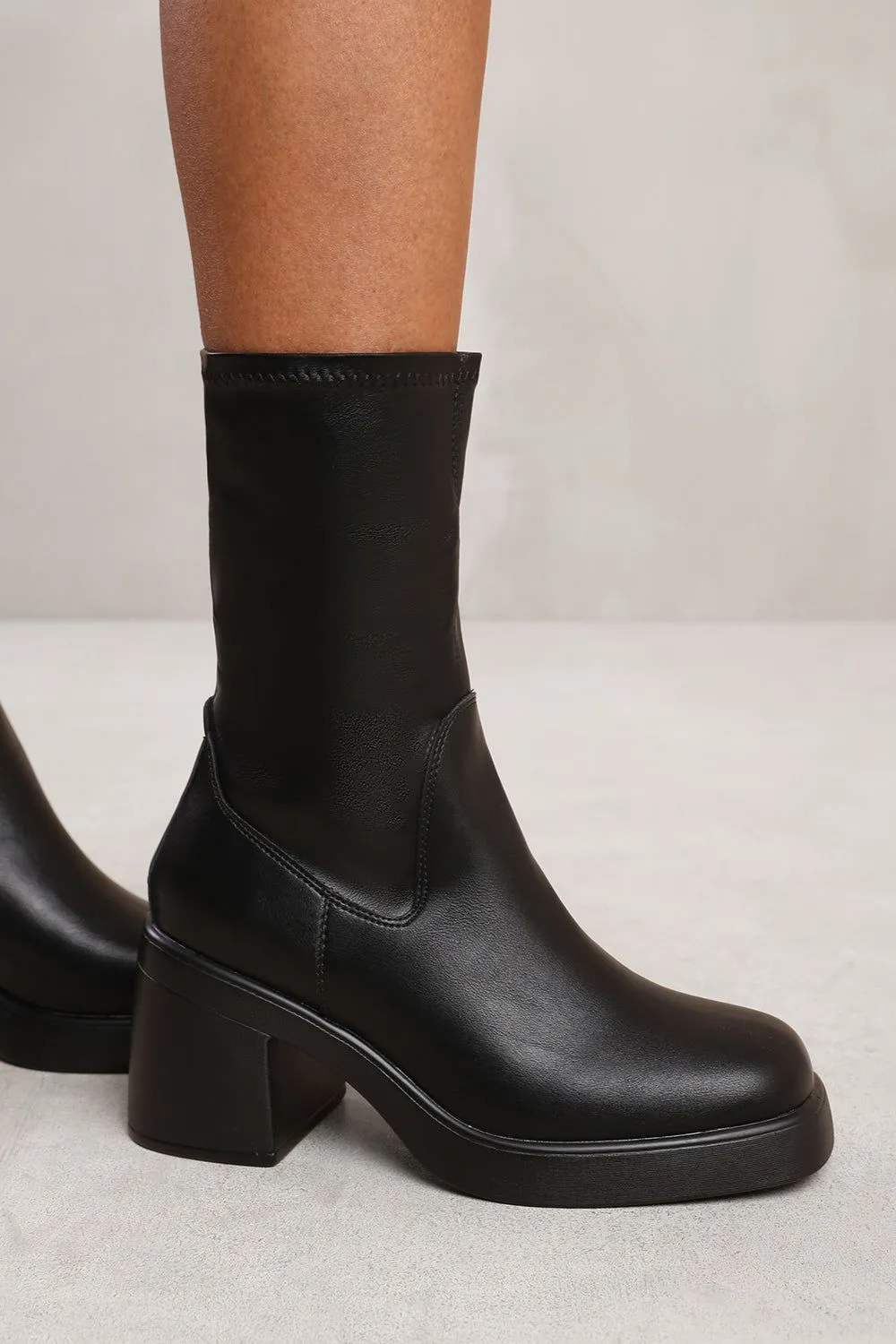 'Della' Mid Calf Boot With Chunky Heel