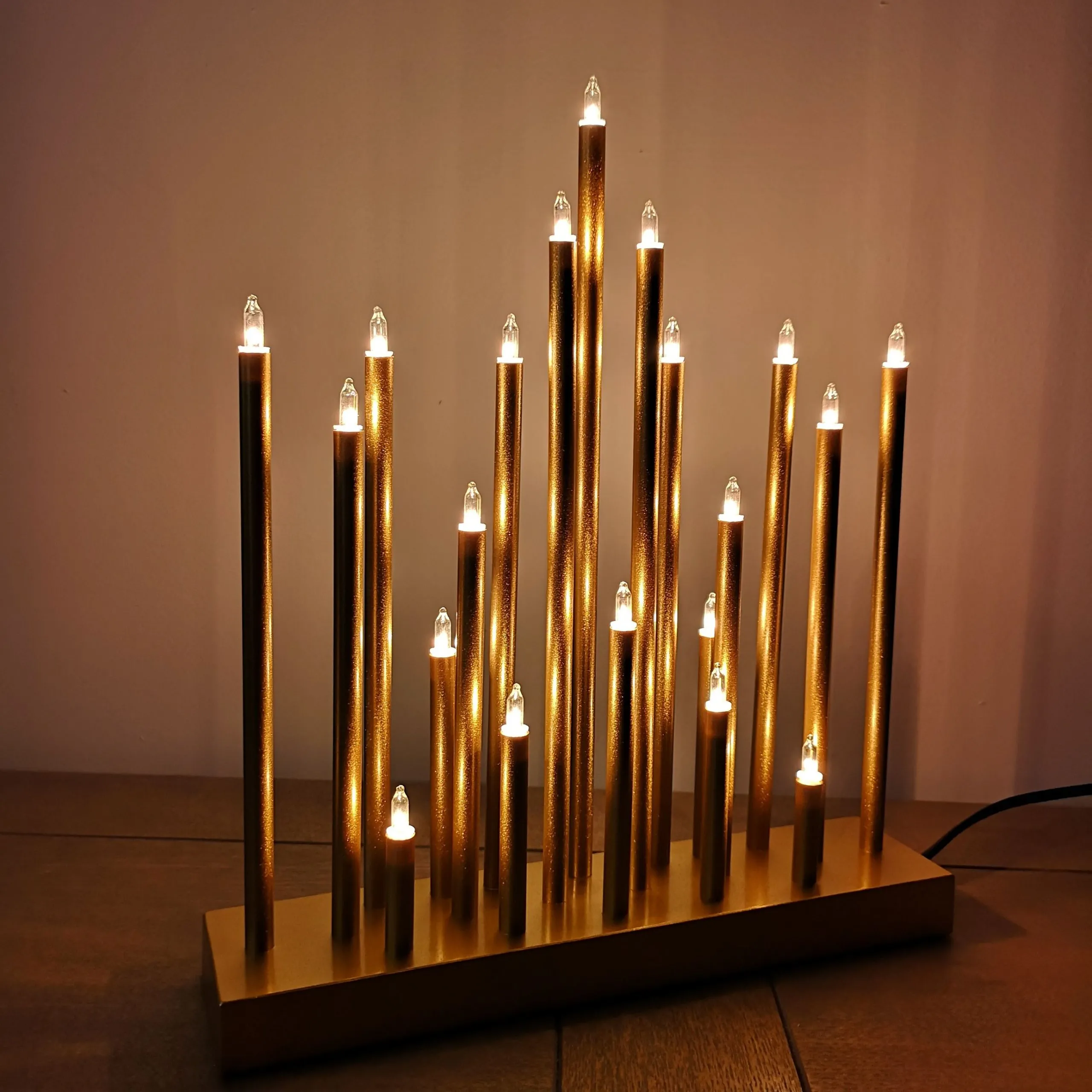 33cm Premier Christmas Candle Bridge Star Shaped with 20 LEDs In Gold Mains Power