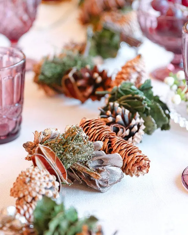 Woodland Walk Natural Finish Xmas Table Decoration Christmas Garland 1.2m