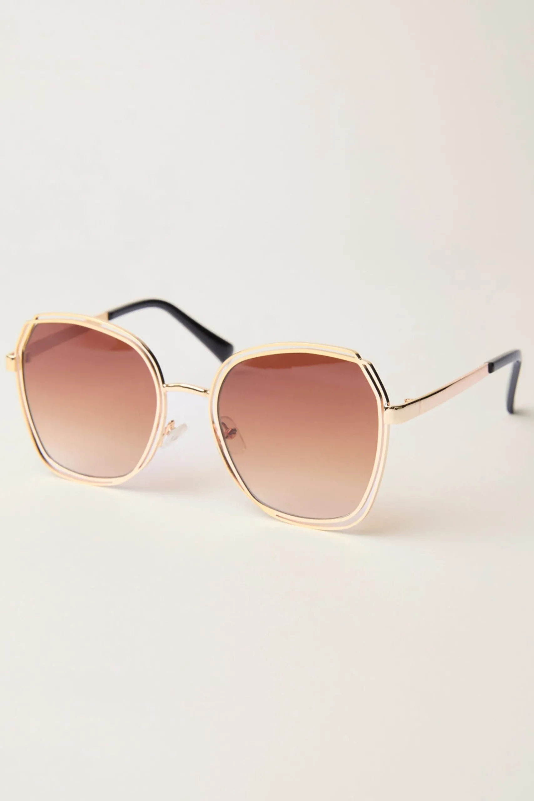 Gold Frame Oversized Sunglasses